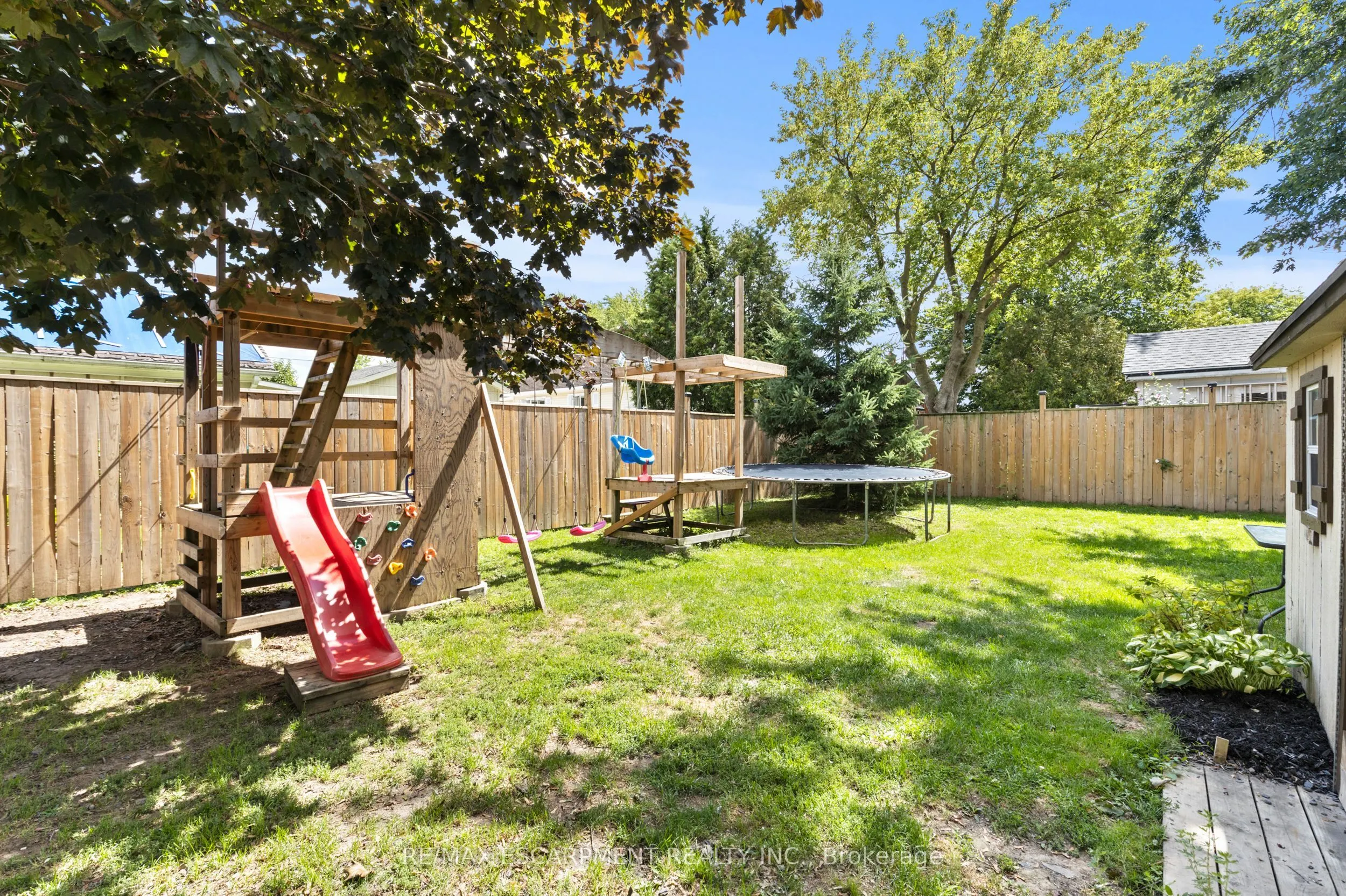 206 Niagara Falls Road