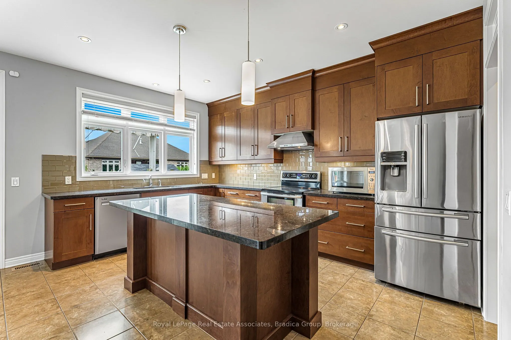 17 Trailwood Drive