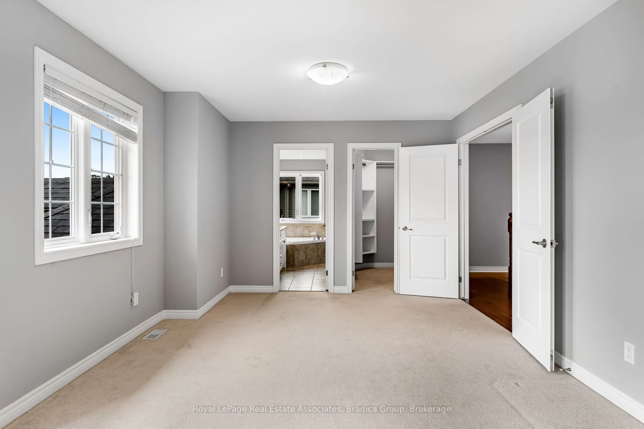 17 Trailwood Drive