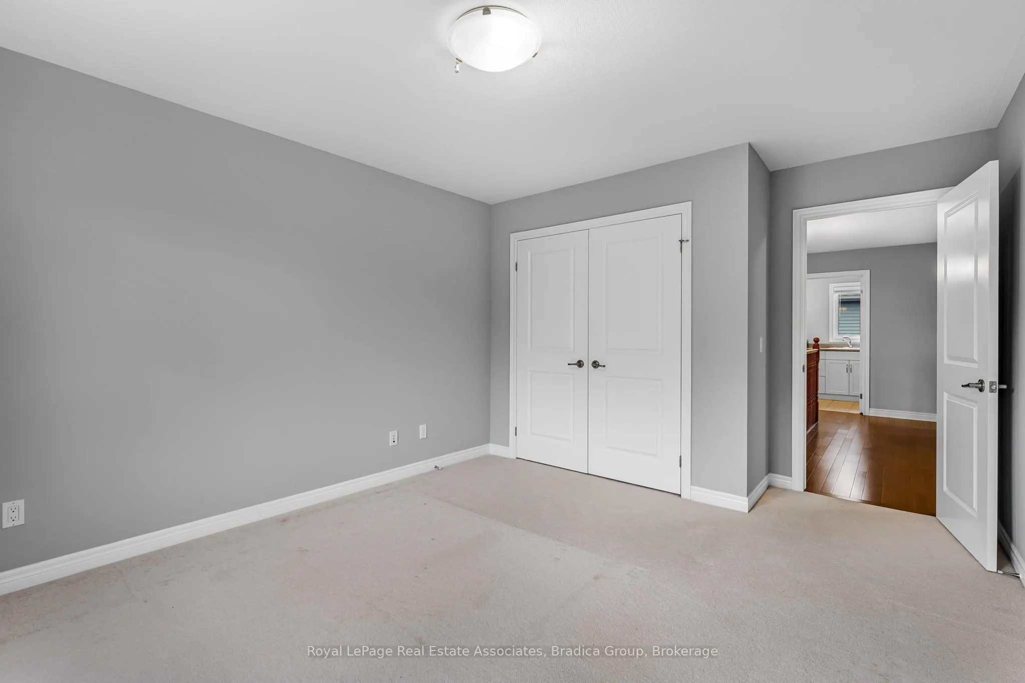 17 Trailwood Drive