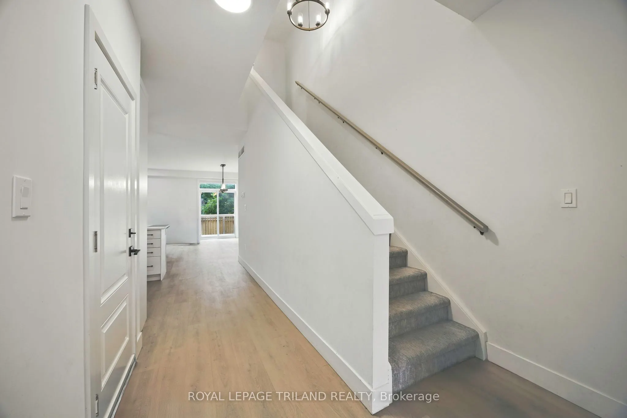 1870 ALDERSBROOK Gate, #28