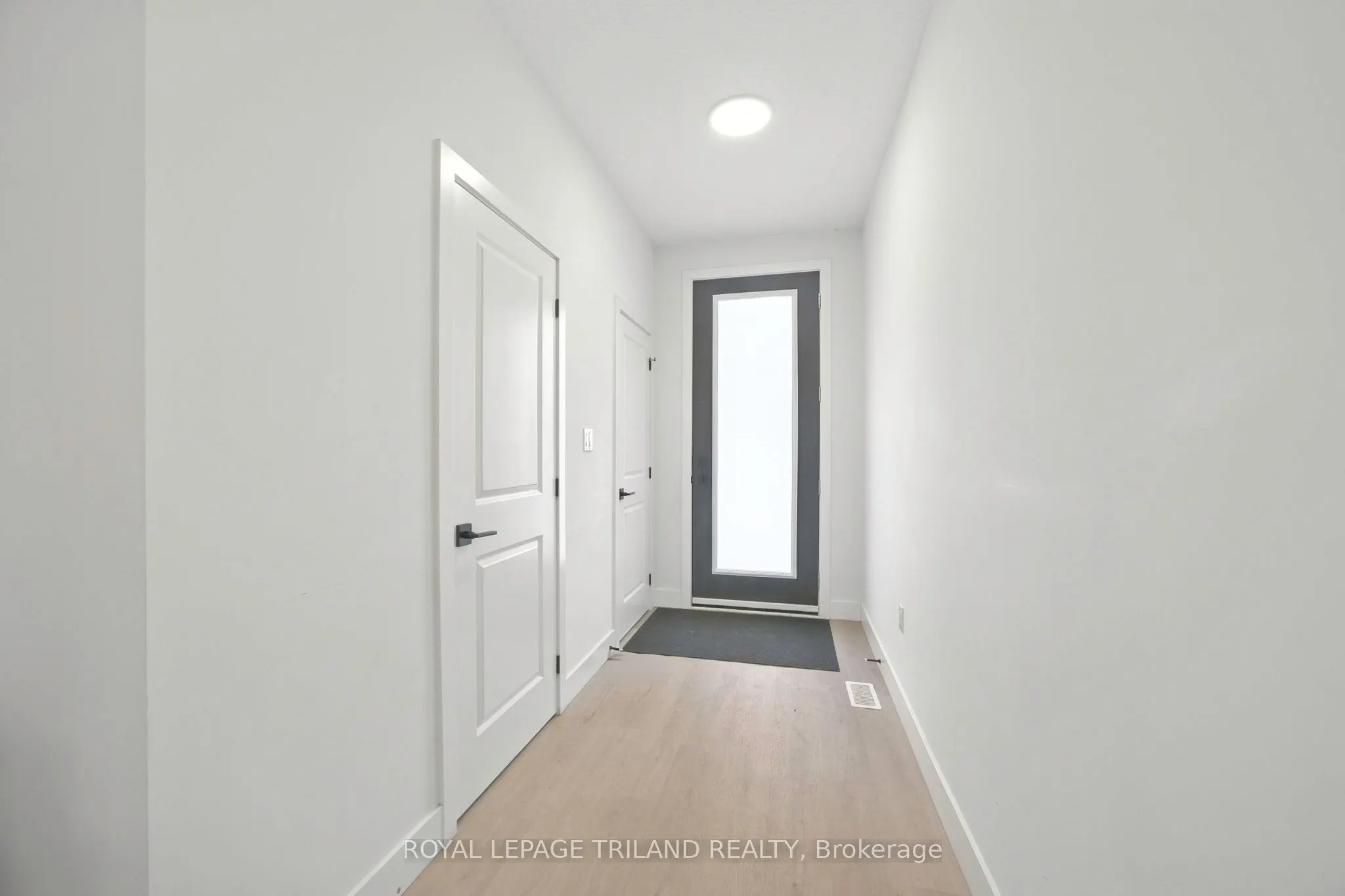 1870 ALDERSBROOK Gate, #28
