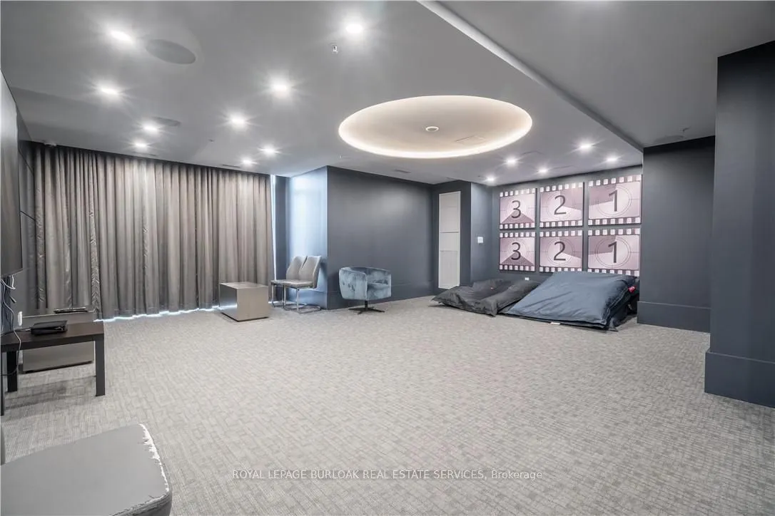 16 Concord Place, #426
