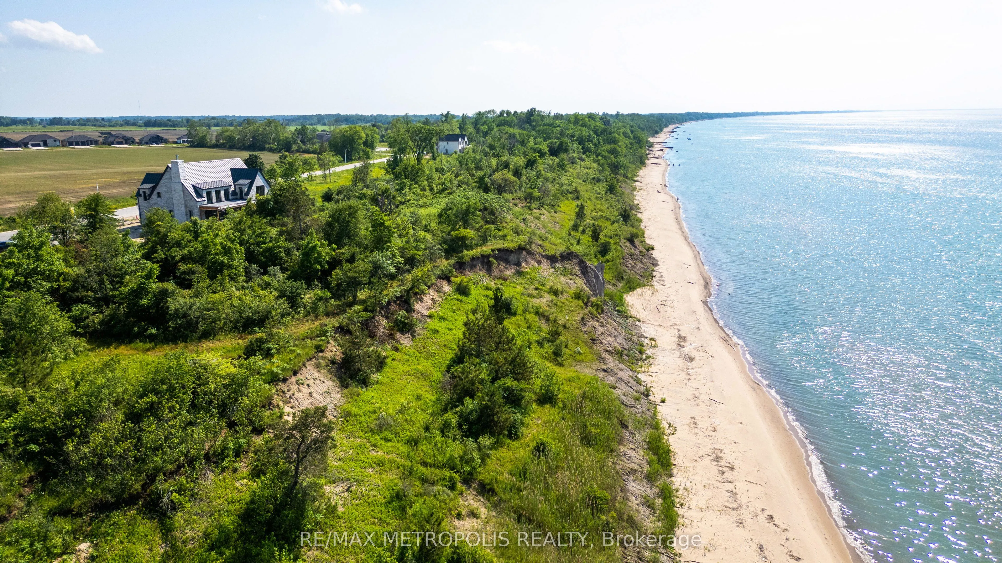 7069 Blue Coast Heights