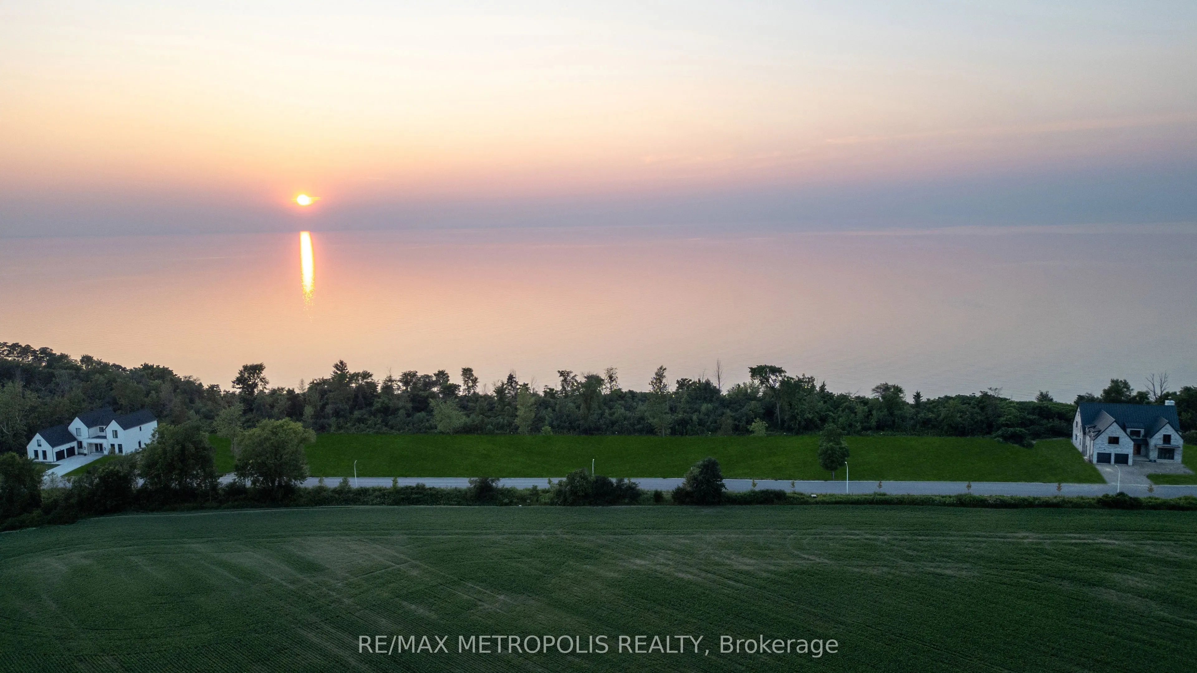 7069 Blue Coast Heights