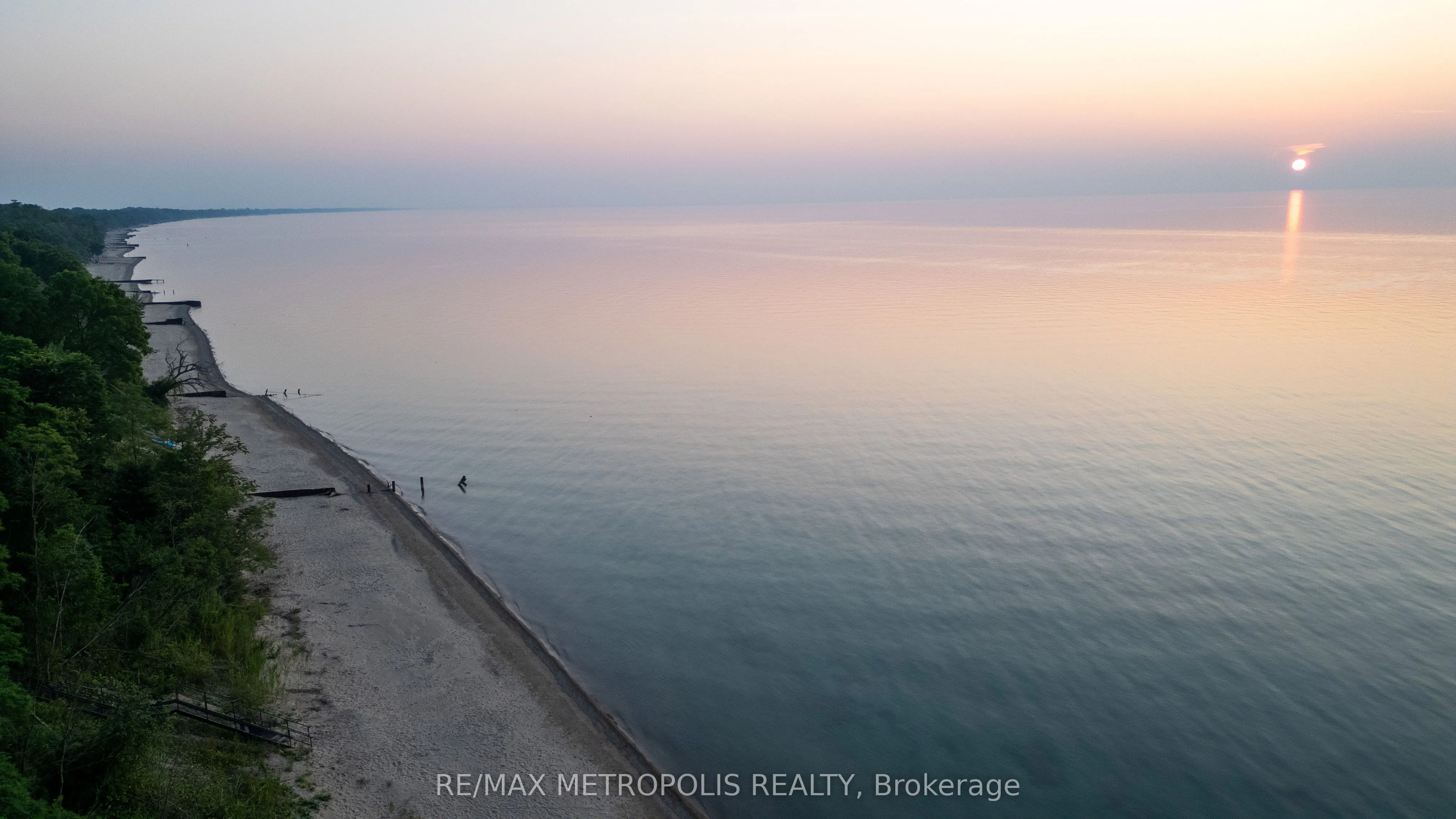 7069 Blue Coast Heights