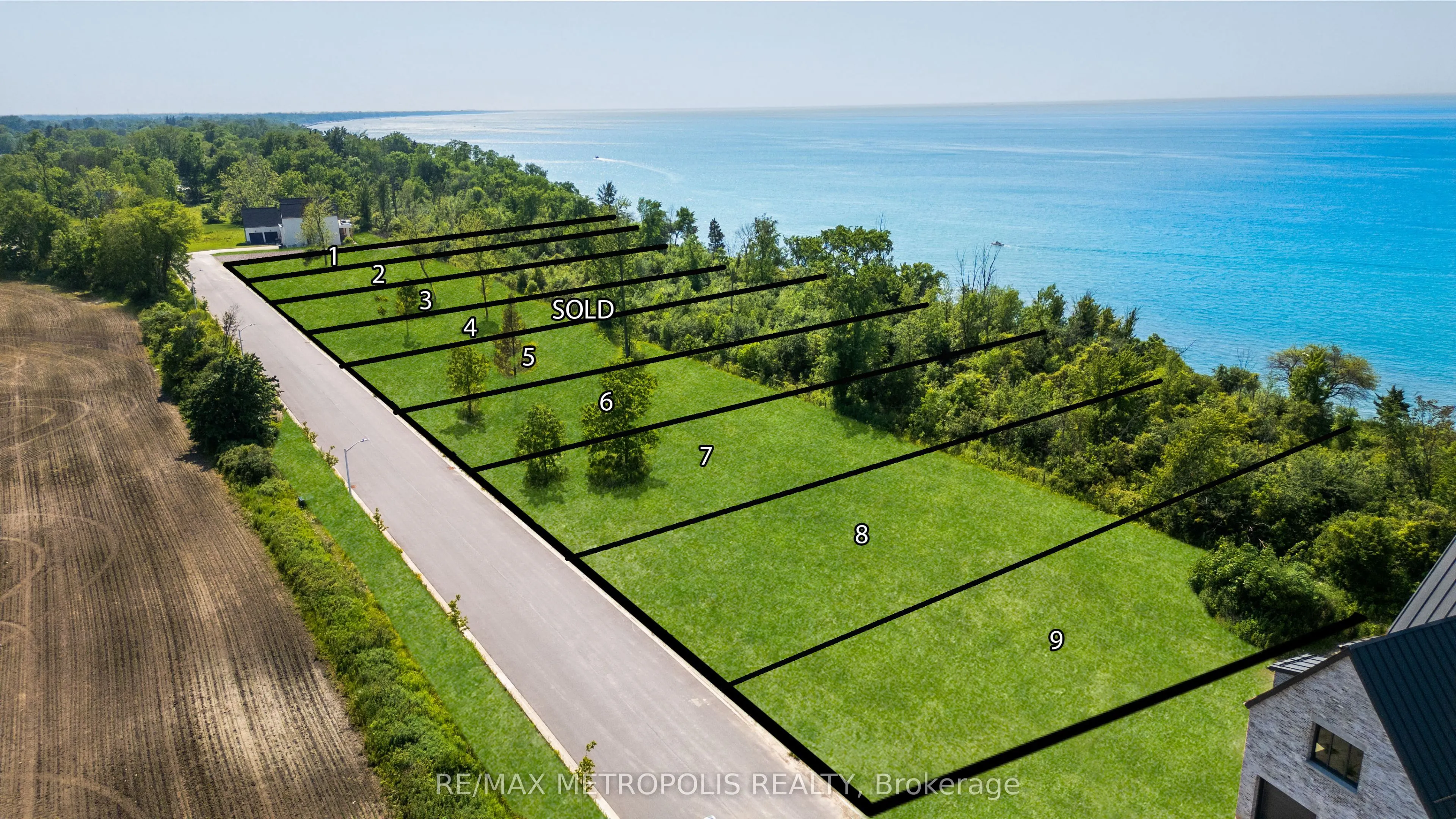 7069 Blue Coast Heights