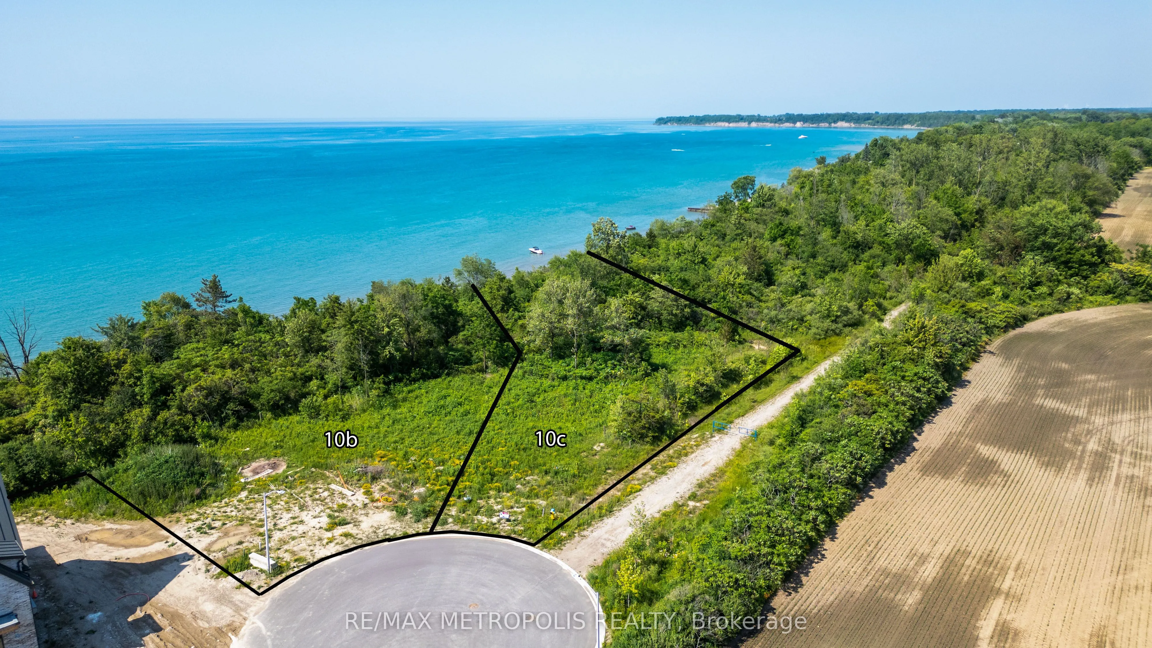 7069 Blue Coast Heights