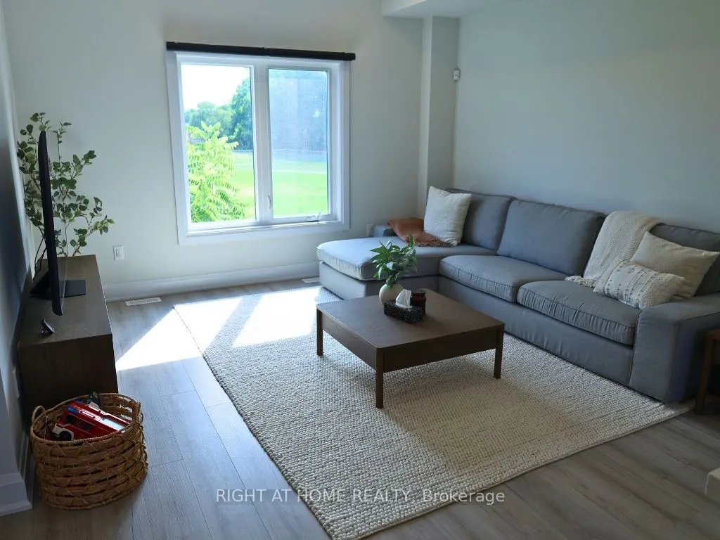 292 Vine Street, #69