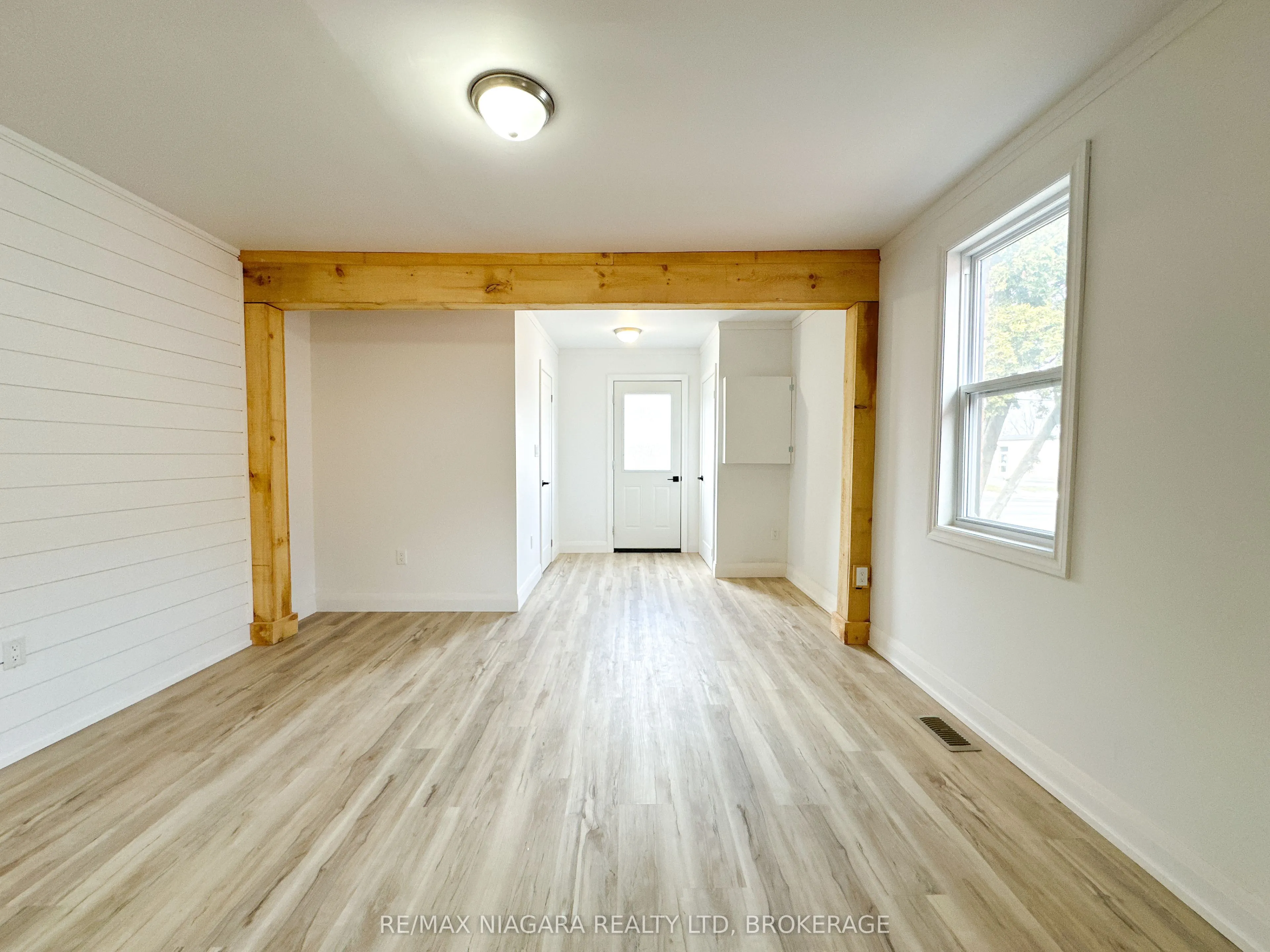 233 PELHAM Road, #UPPER