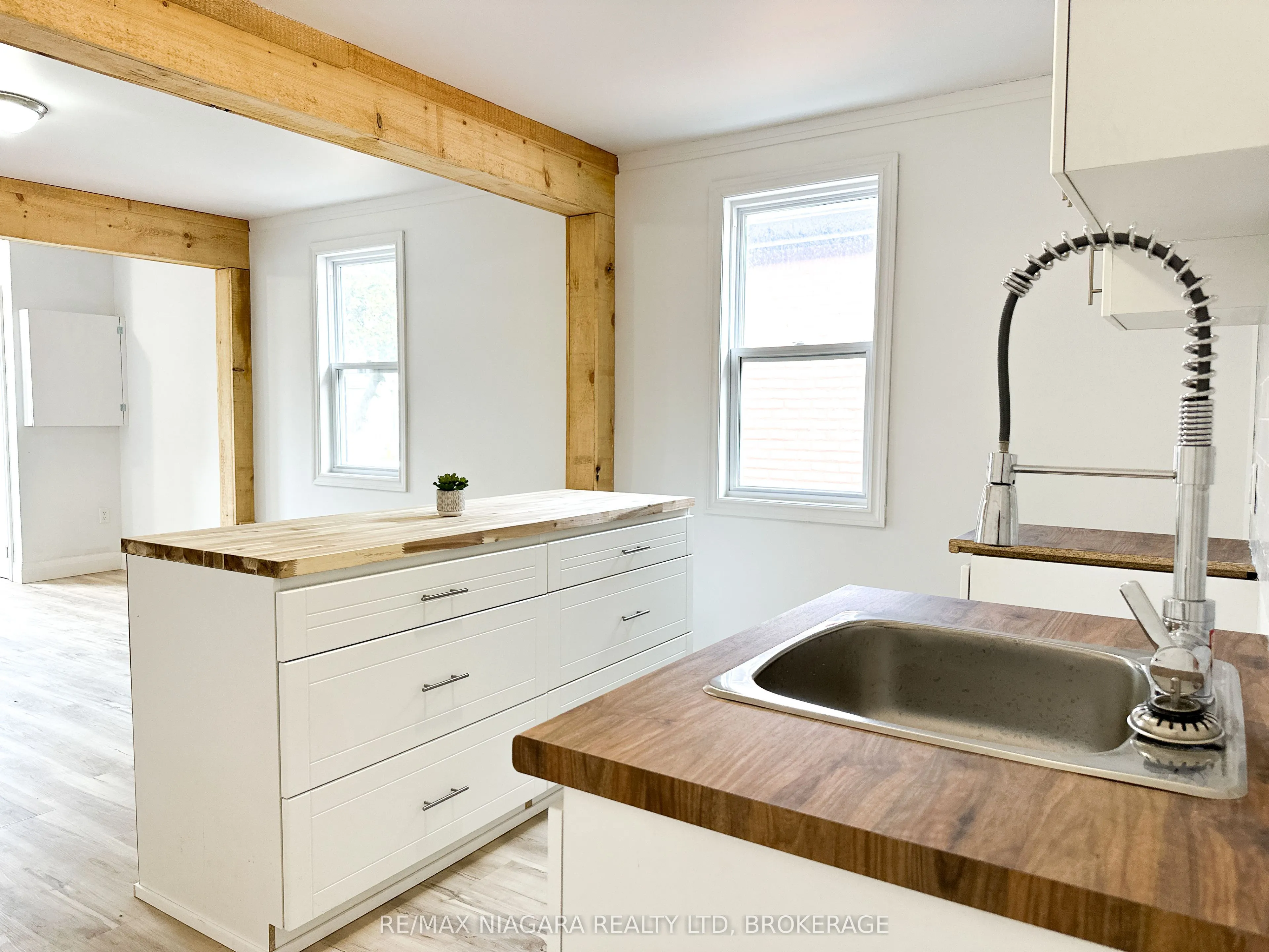 233 PELHAM Road, #UPPER