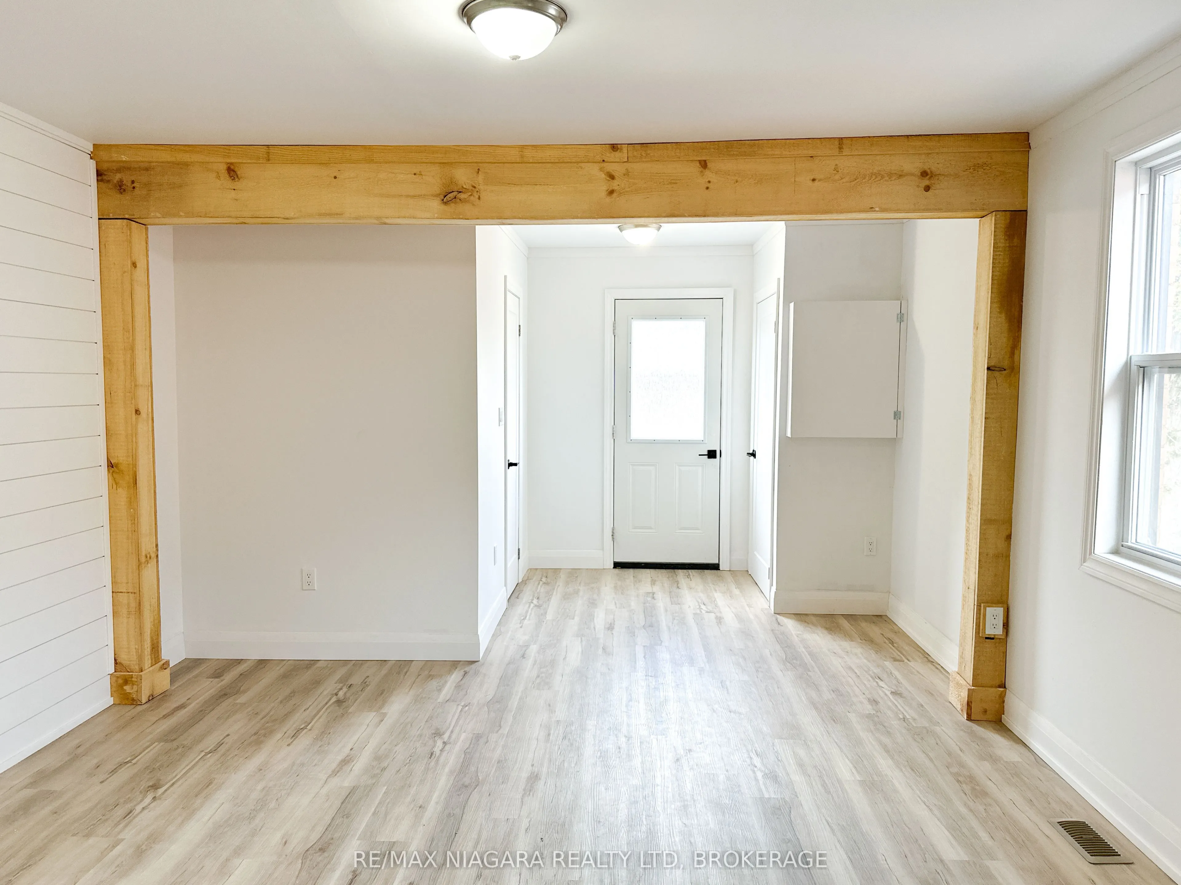 233 PELHAM Road, #UPPER