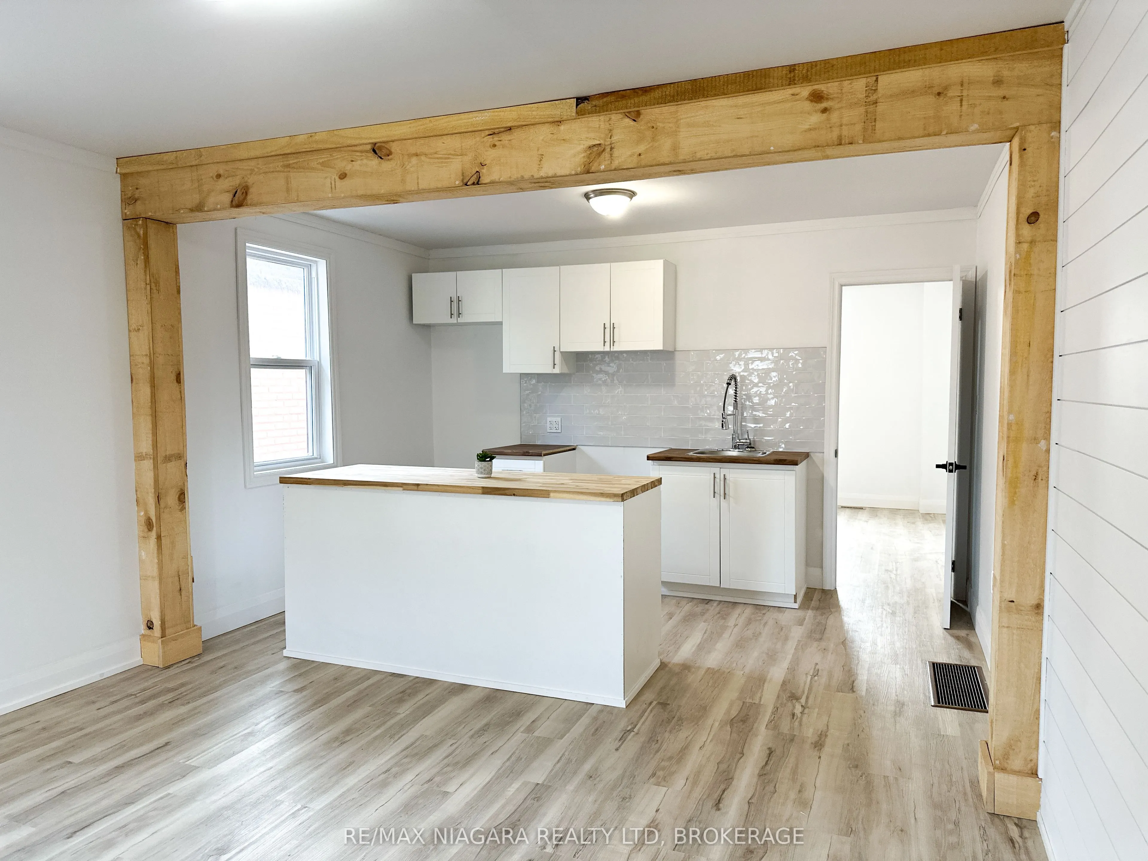 233 PELHAM Road, #UPPER