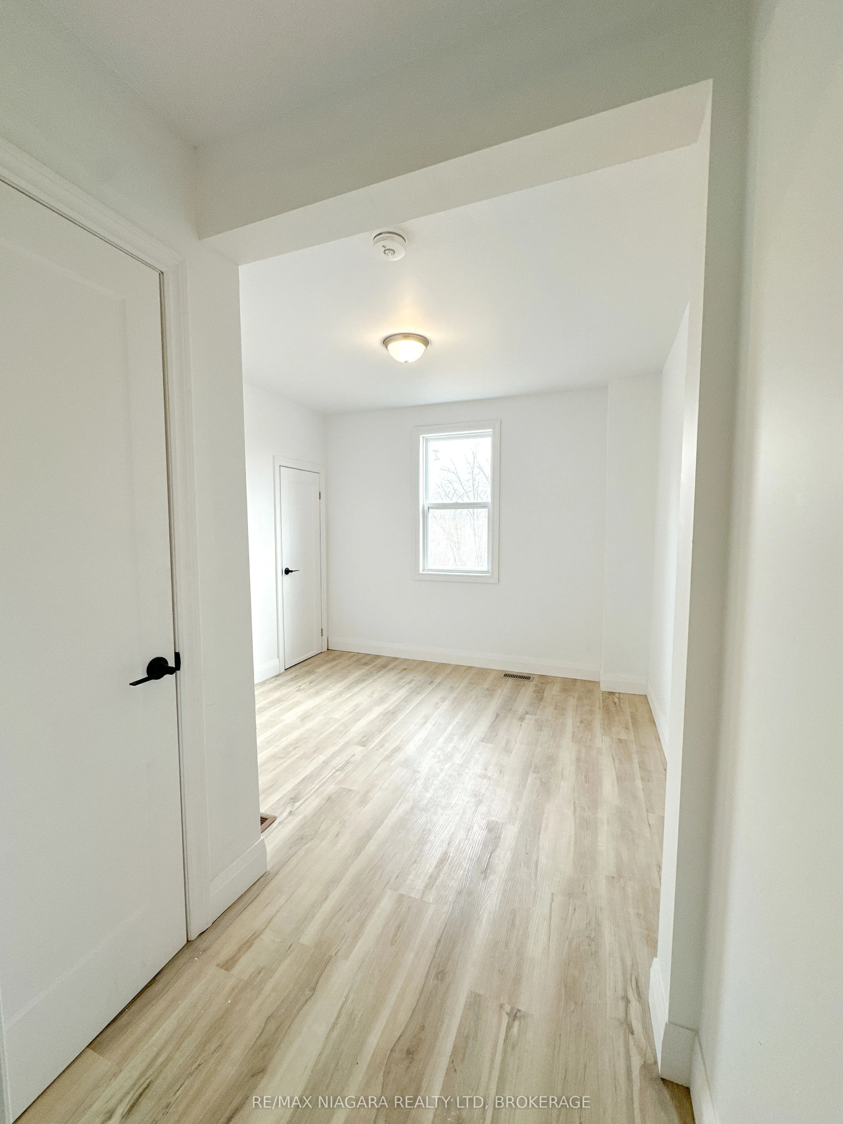 233 PELHAM Road, #UPPER