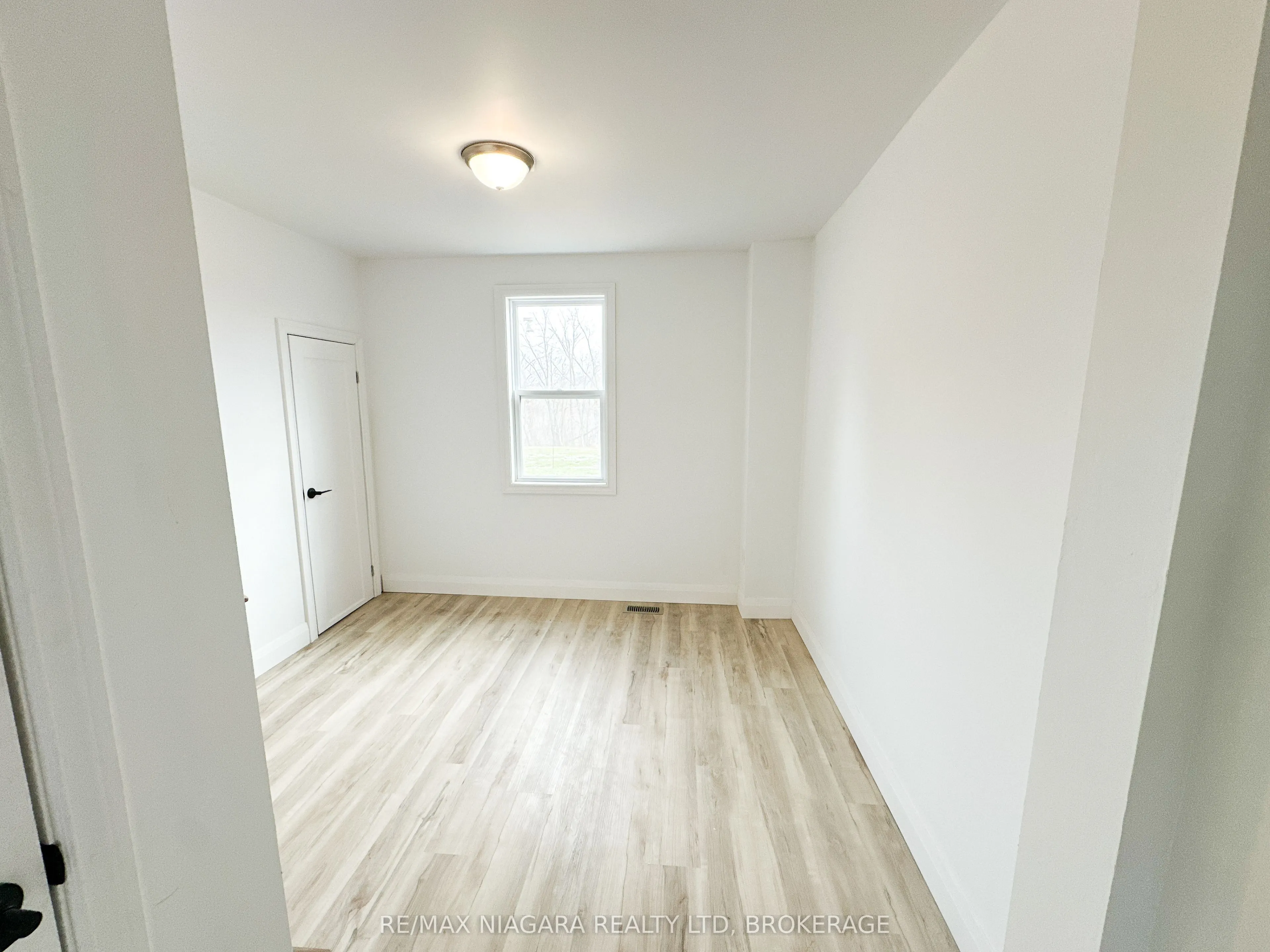 233 PELHAM Road, #UPPER