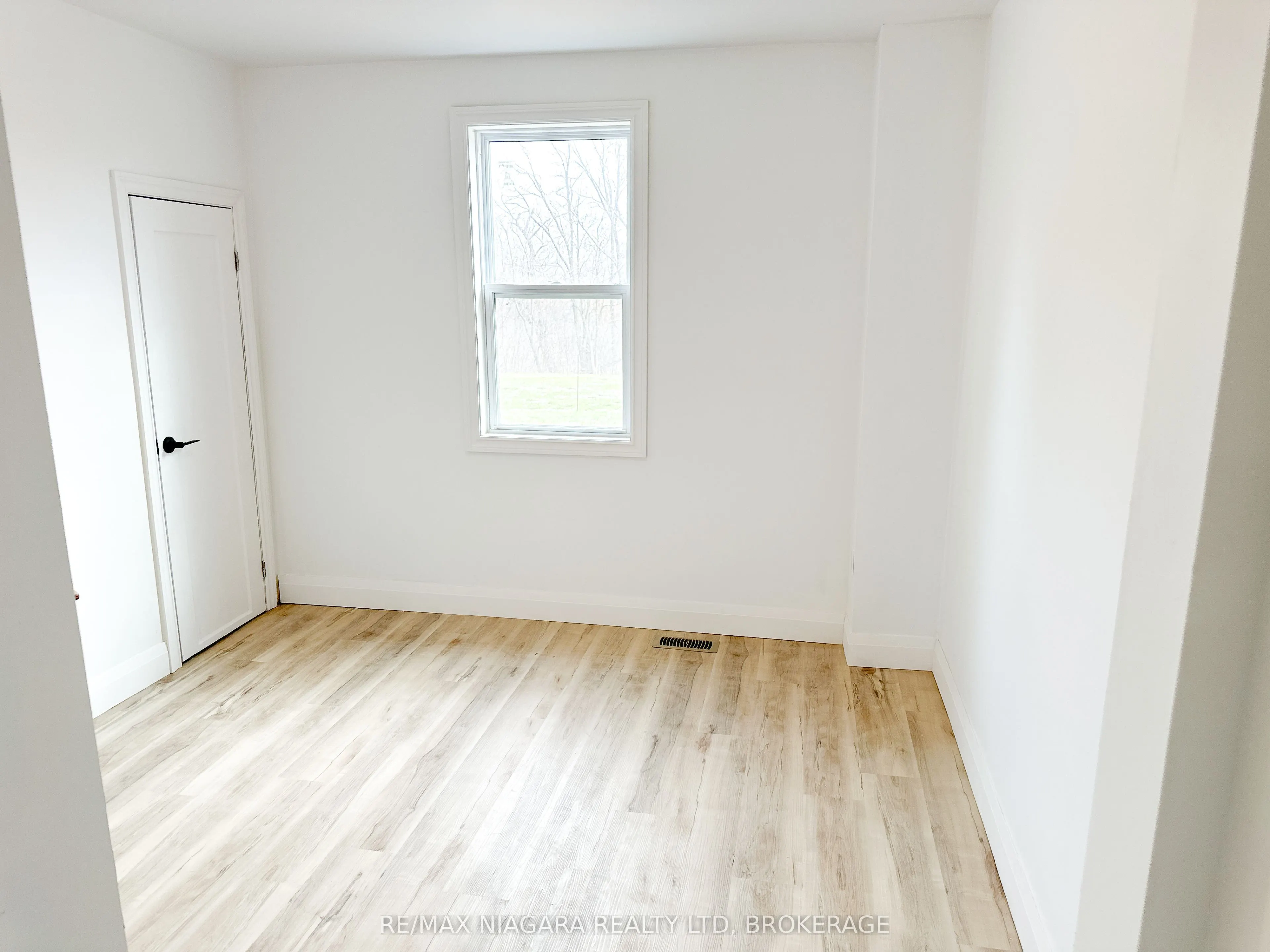 233 PELHAM Road, #UPPER