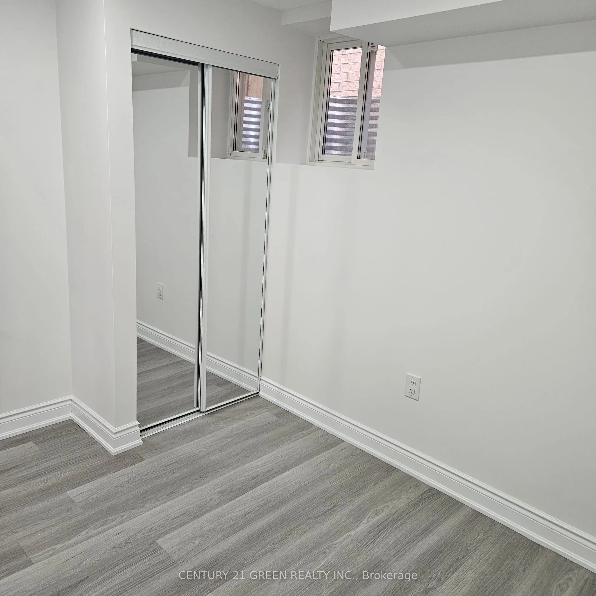 52 Queen Mary Boulevard, #Bsmt
