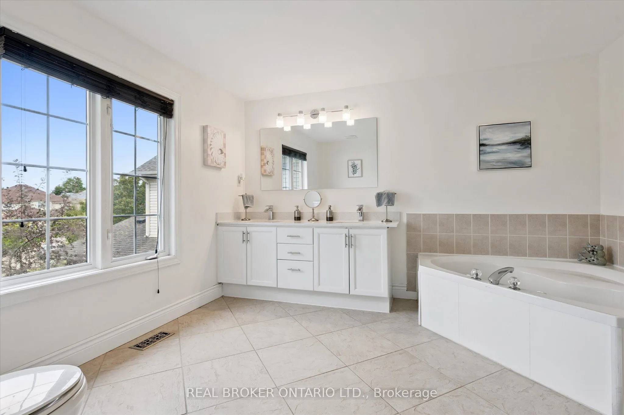 18 Pearwood Court