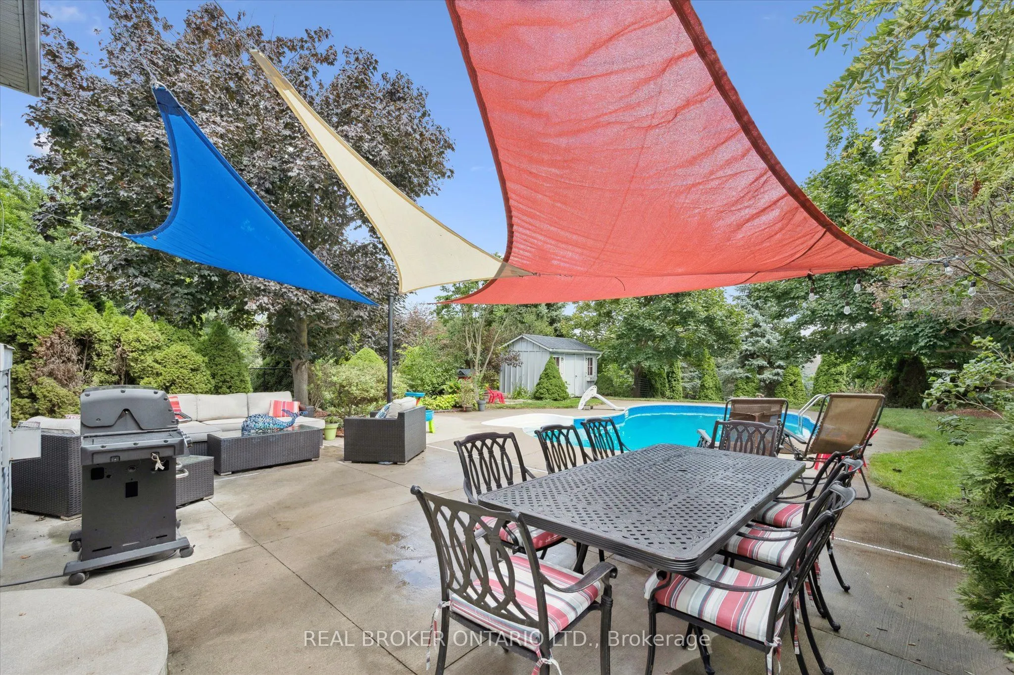 18 Pearwood Court
