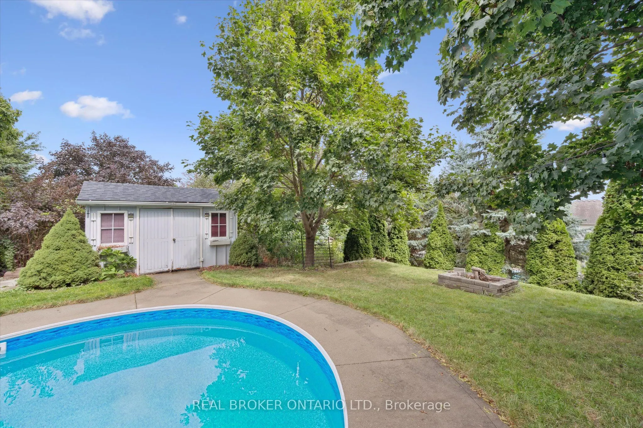 18 Pearwood Court