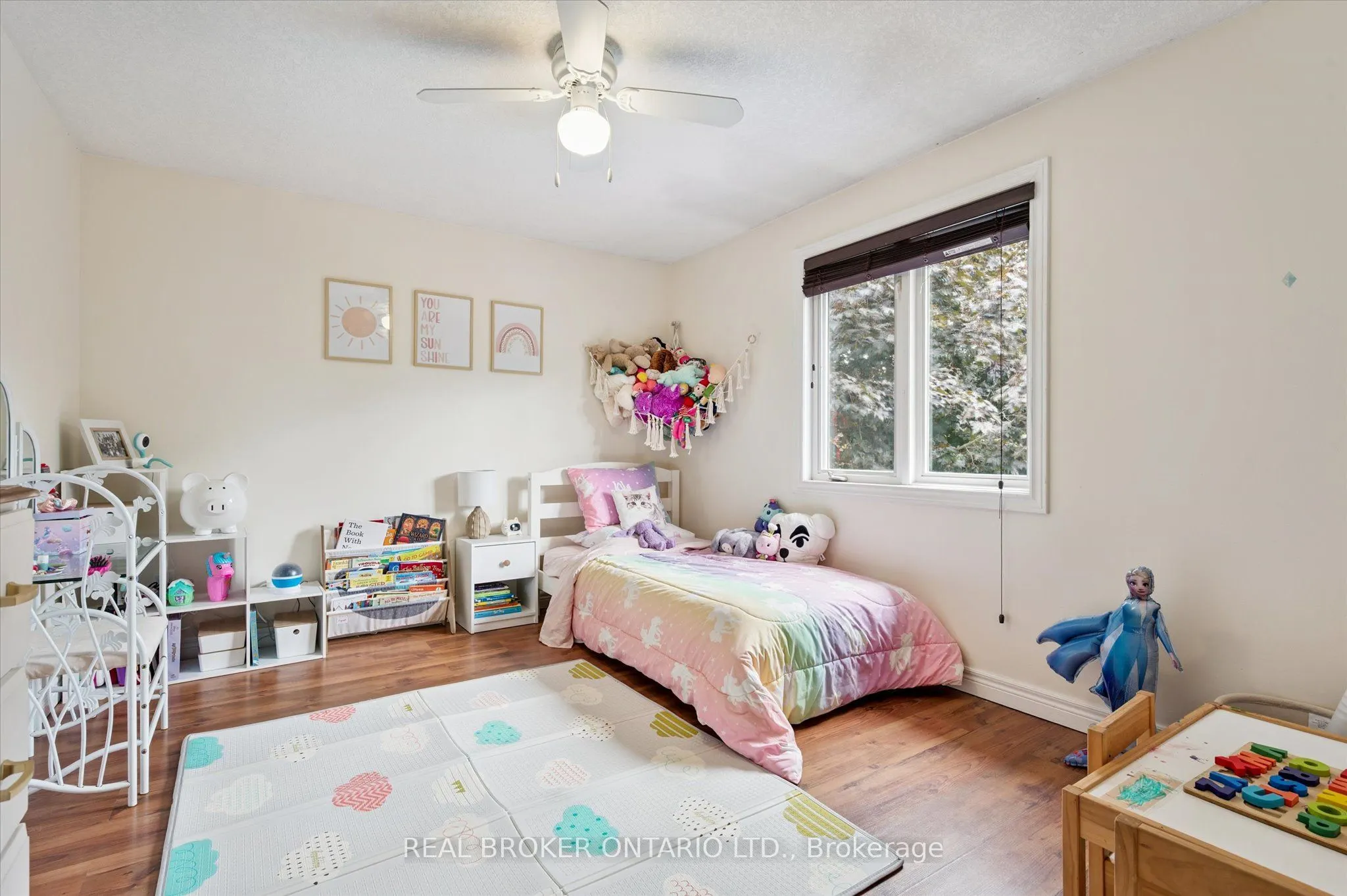 18 Pearwood Court