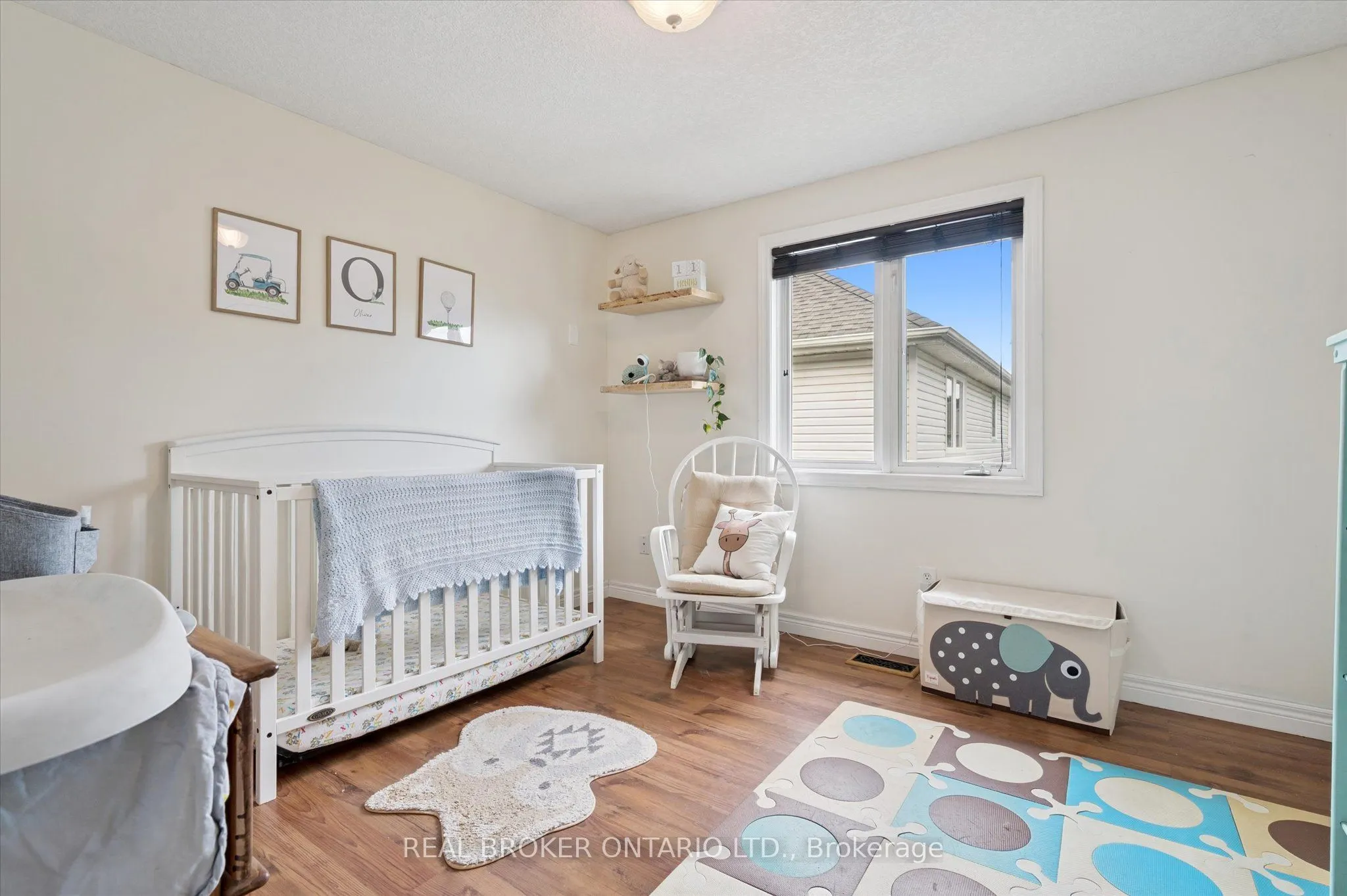 18 Pearwood Court