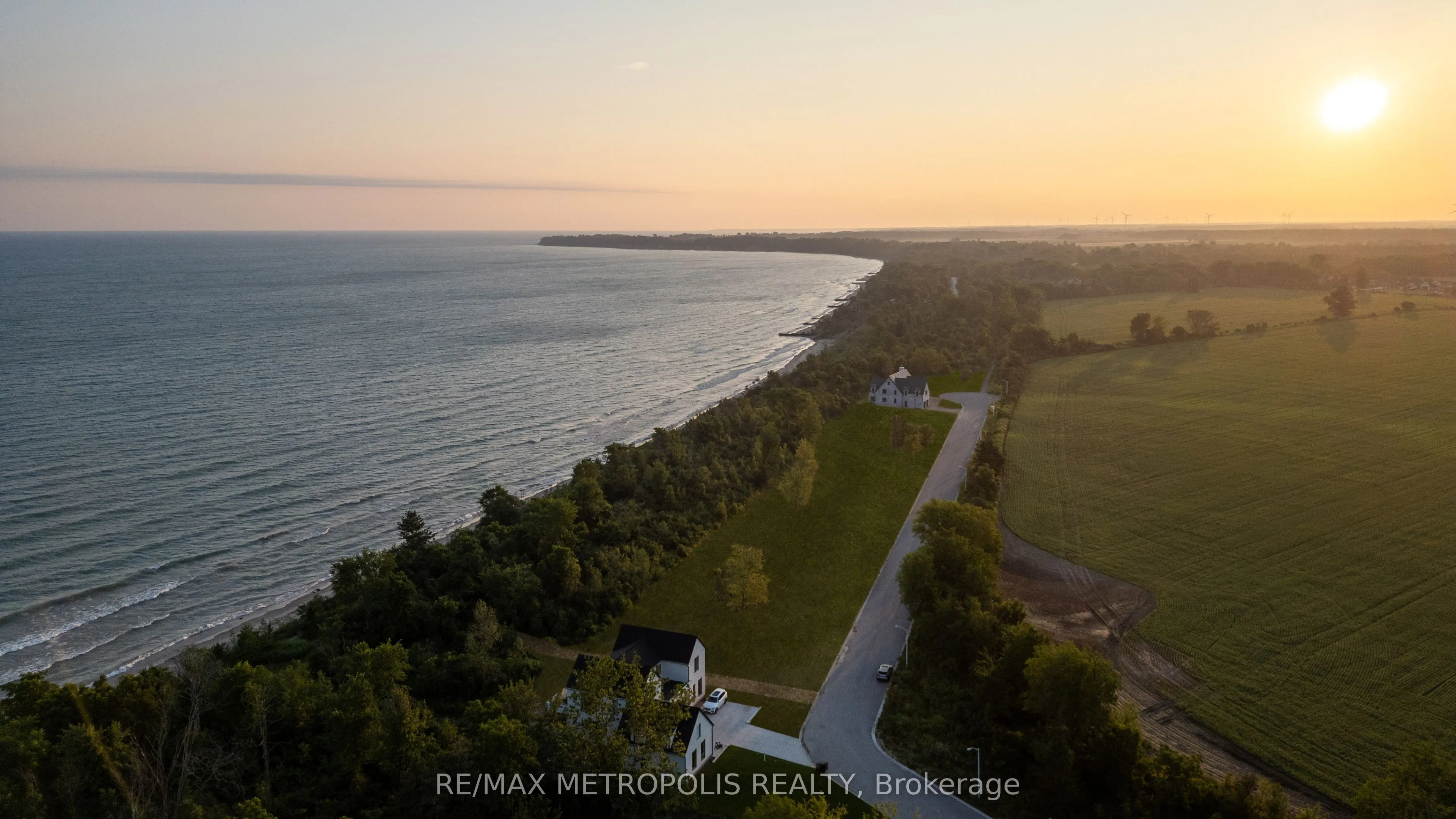 7057 BLUE COAST Heights