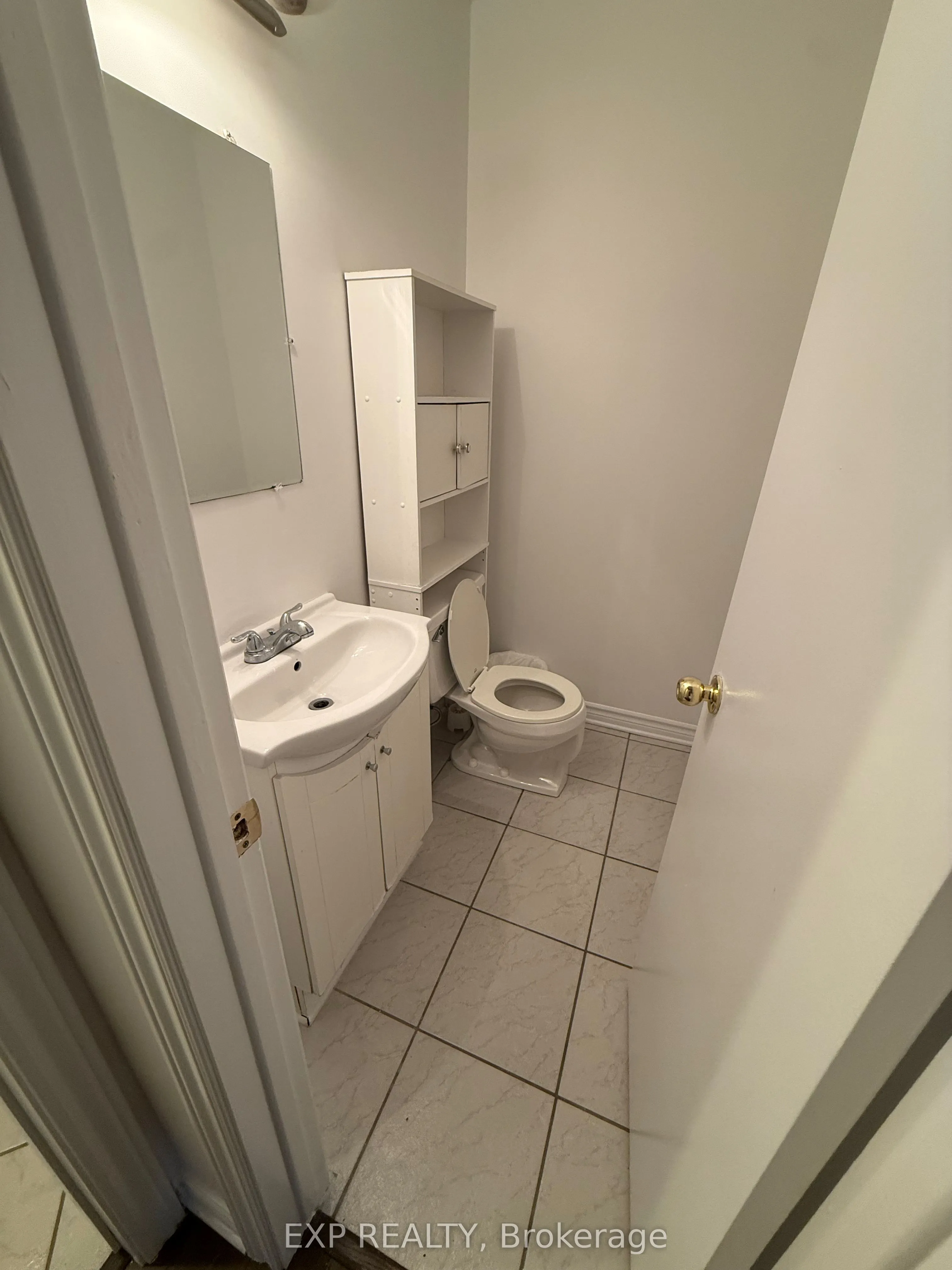 13 Banner Road, #L