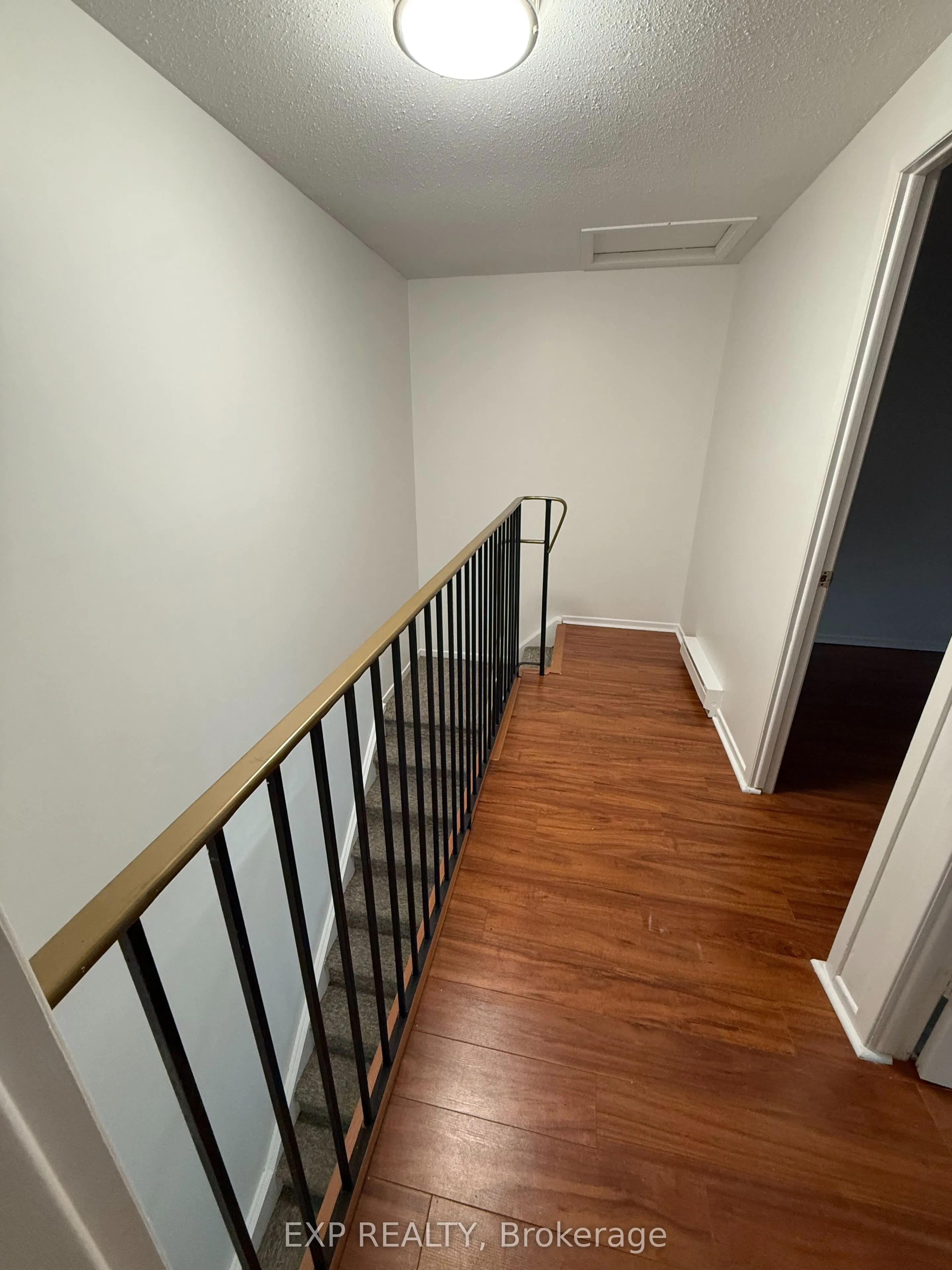 13 Banner Road, #L