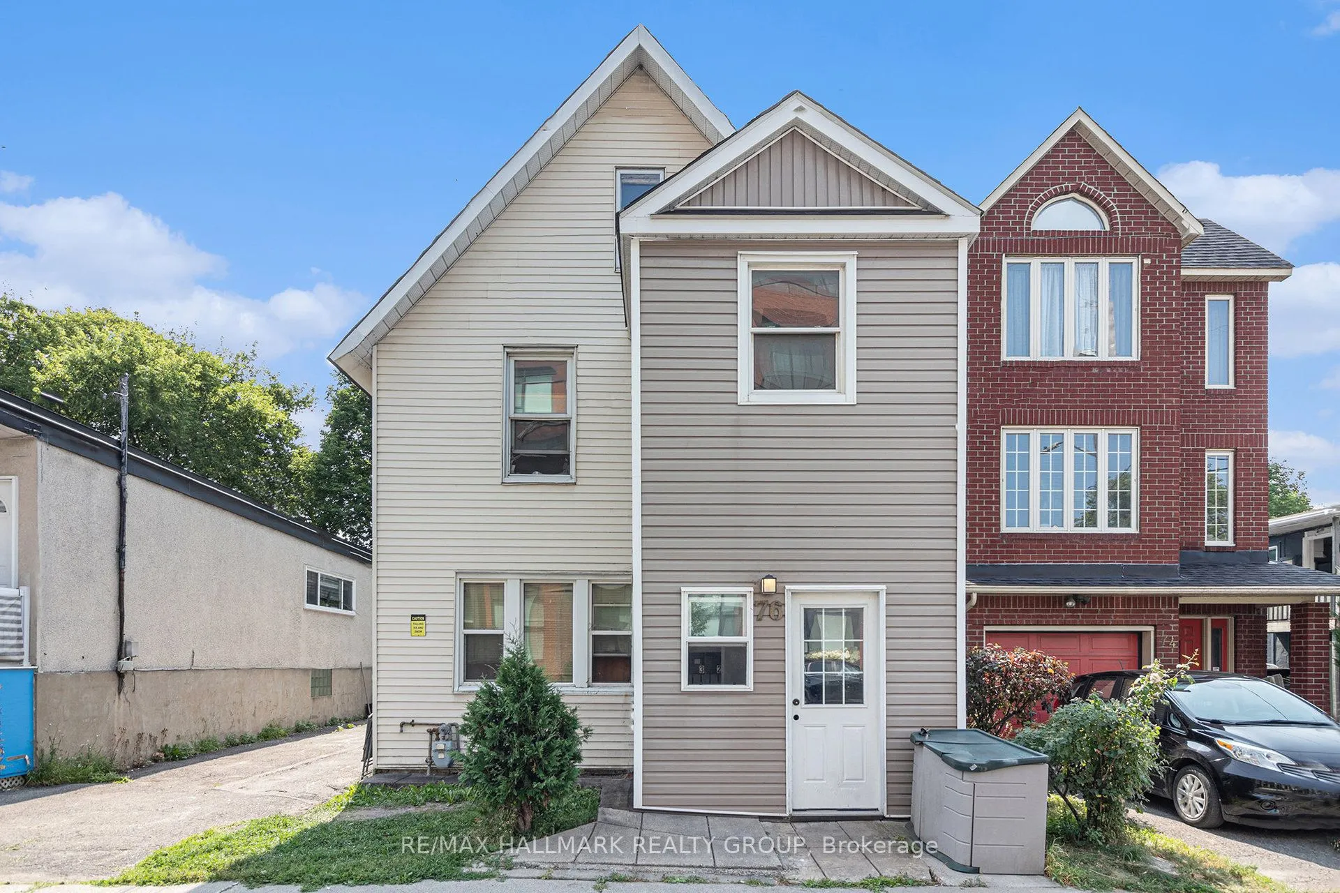 76 Barrette Street