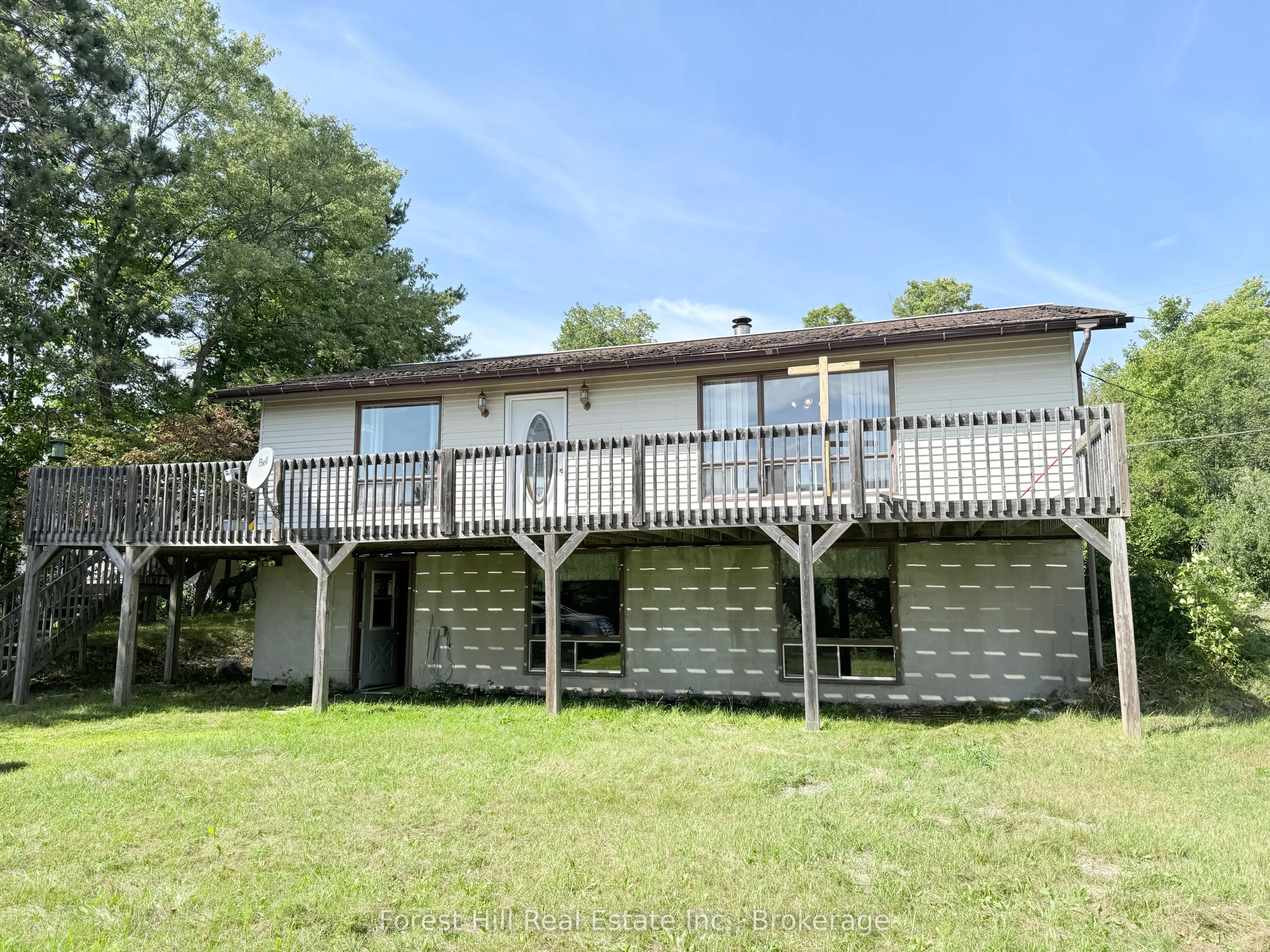 11582 Hwy 522 Highway