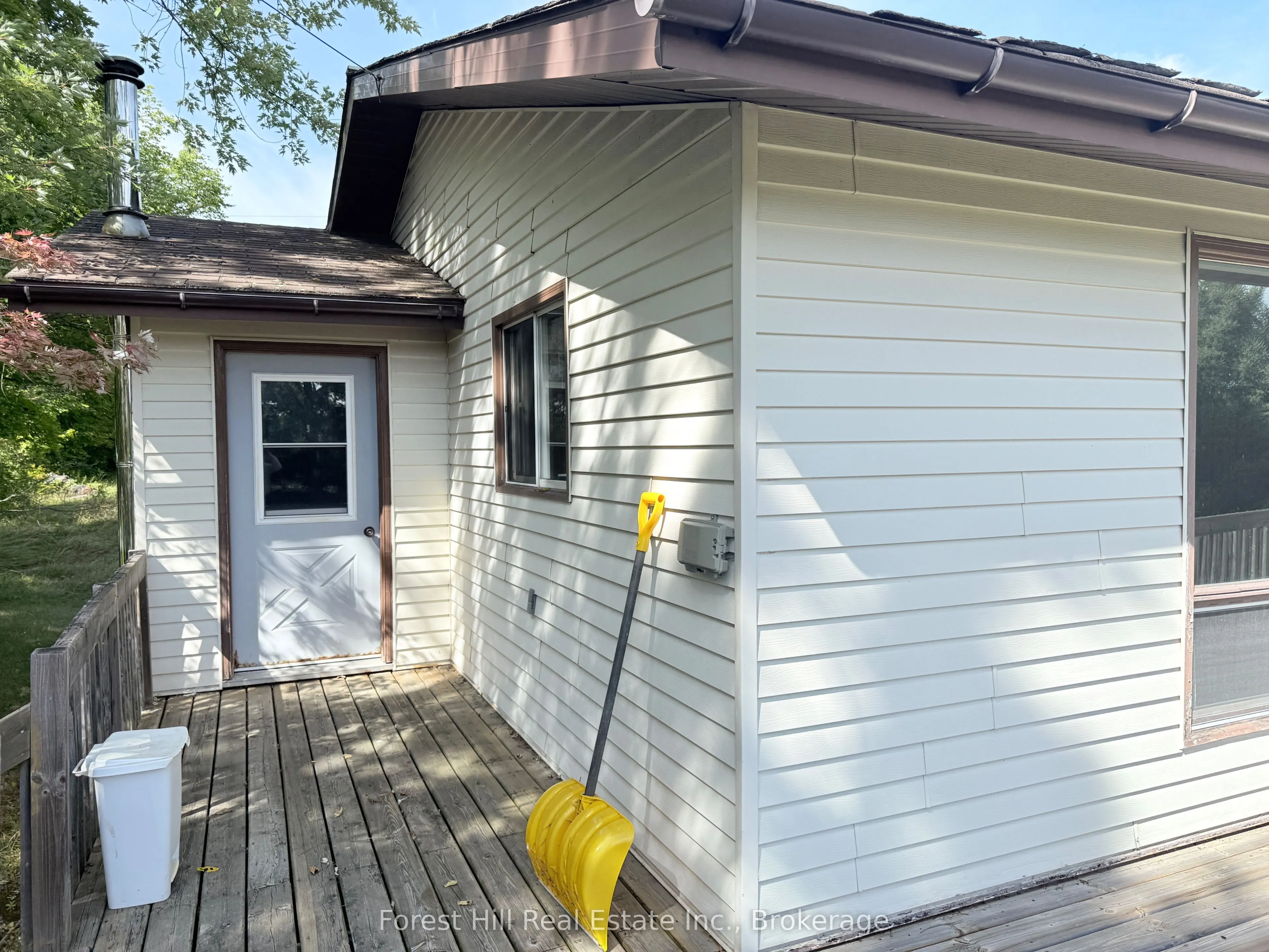 11582 Hwy 522 Highway