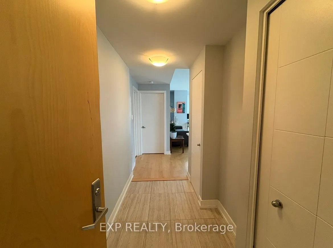 40 NEPEAN Street #2001