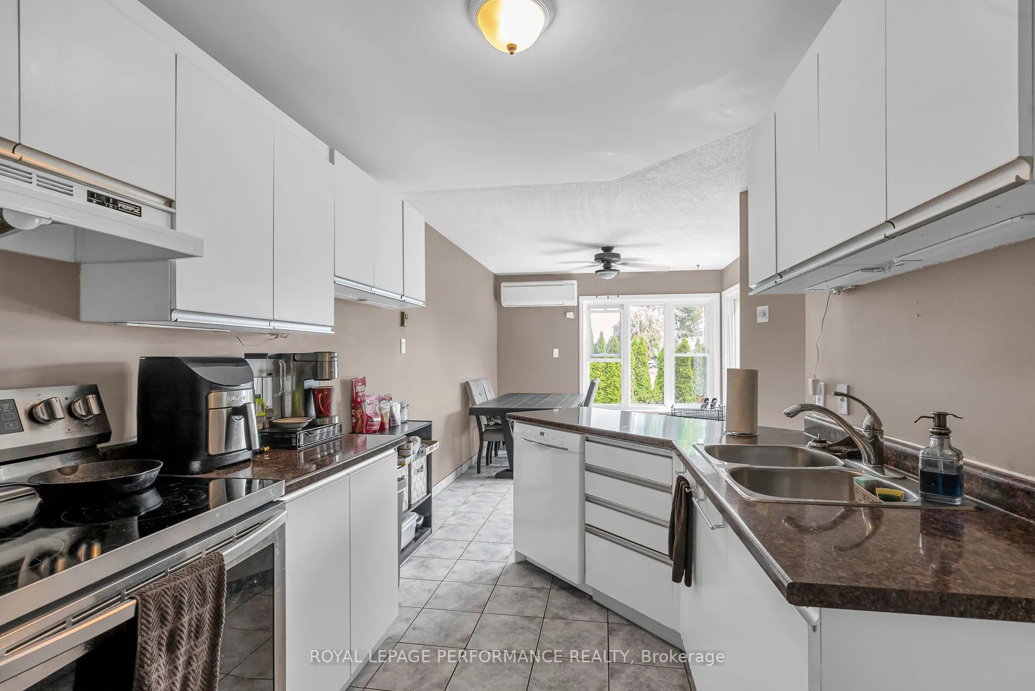 373 Ivan Crescent