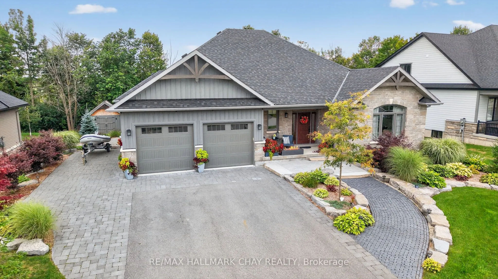 127 High Bluff Lane