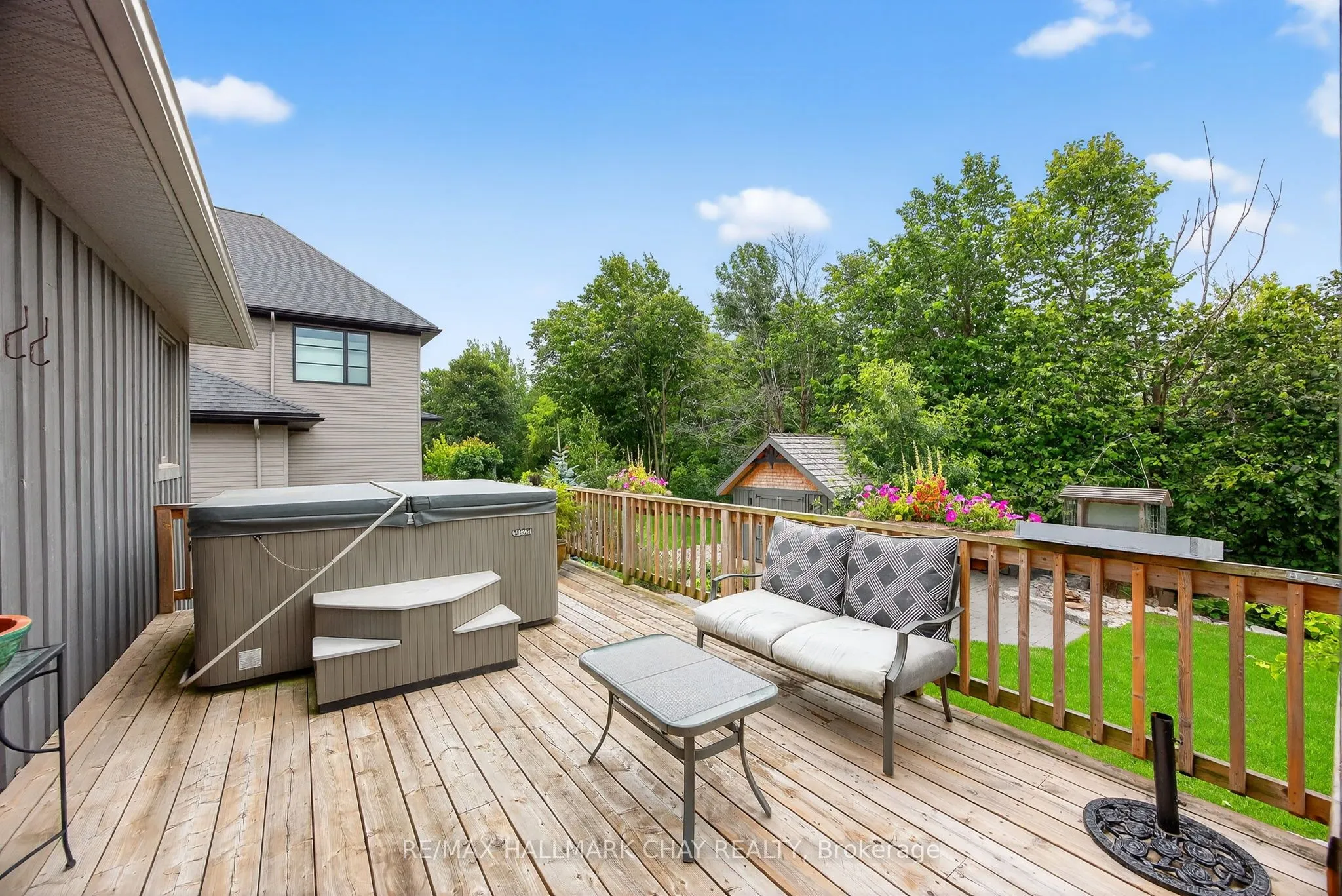 127 High Bluff Lane