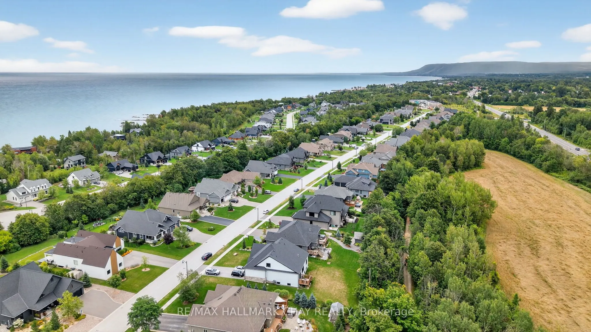 127 High Bluff Lane