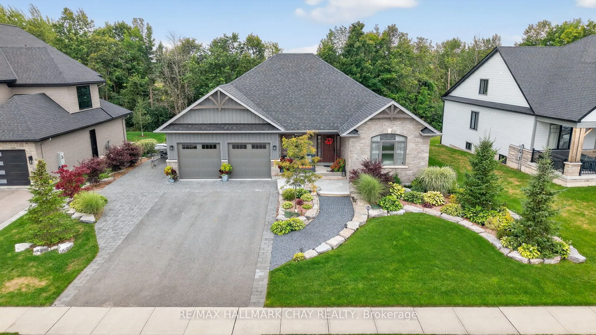 127 High Bluff Lane
