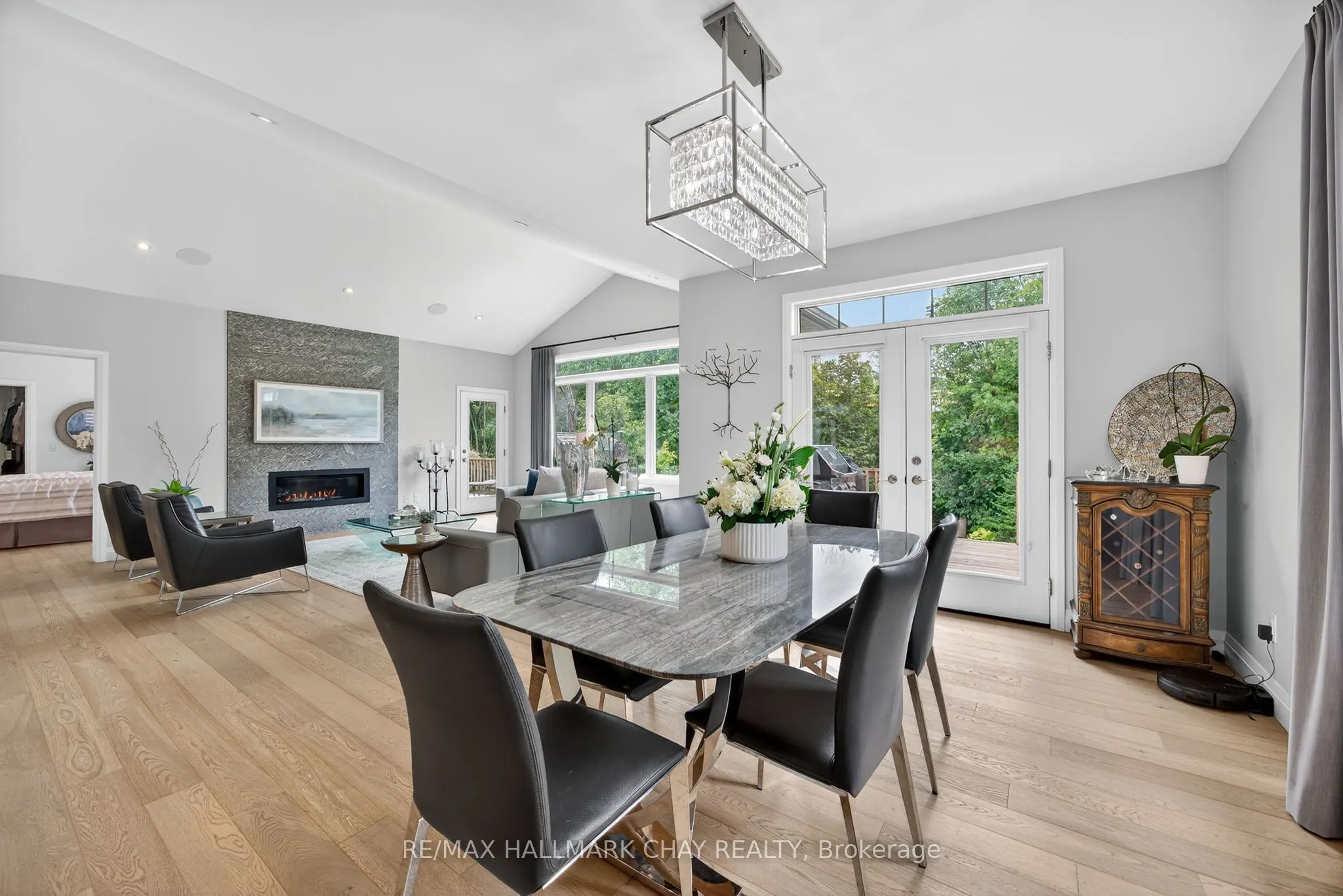 127 High Bluff Lane