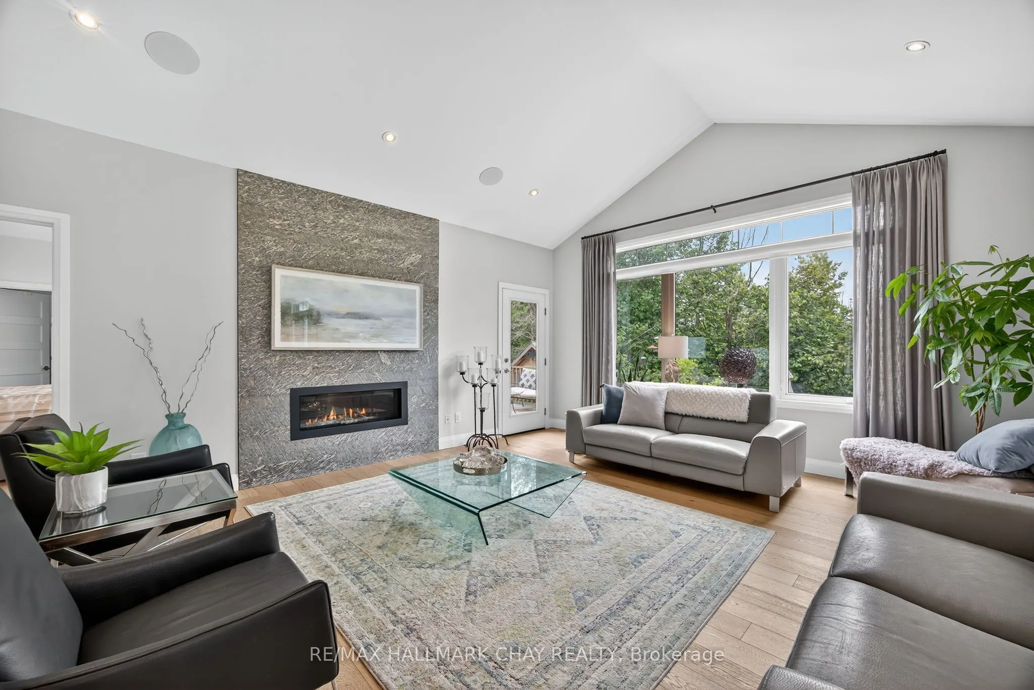 127 High Bluff Lane