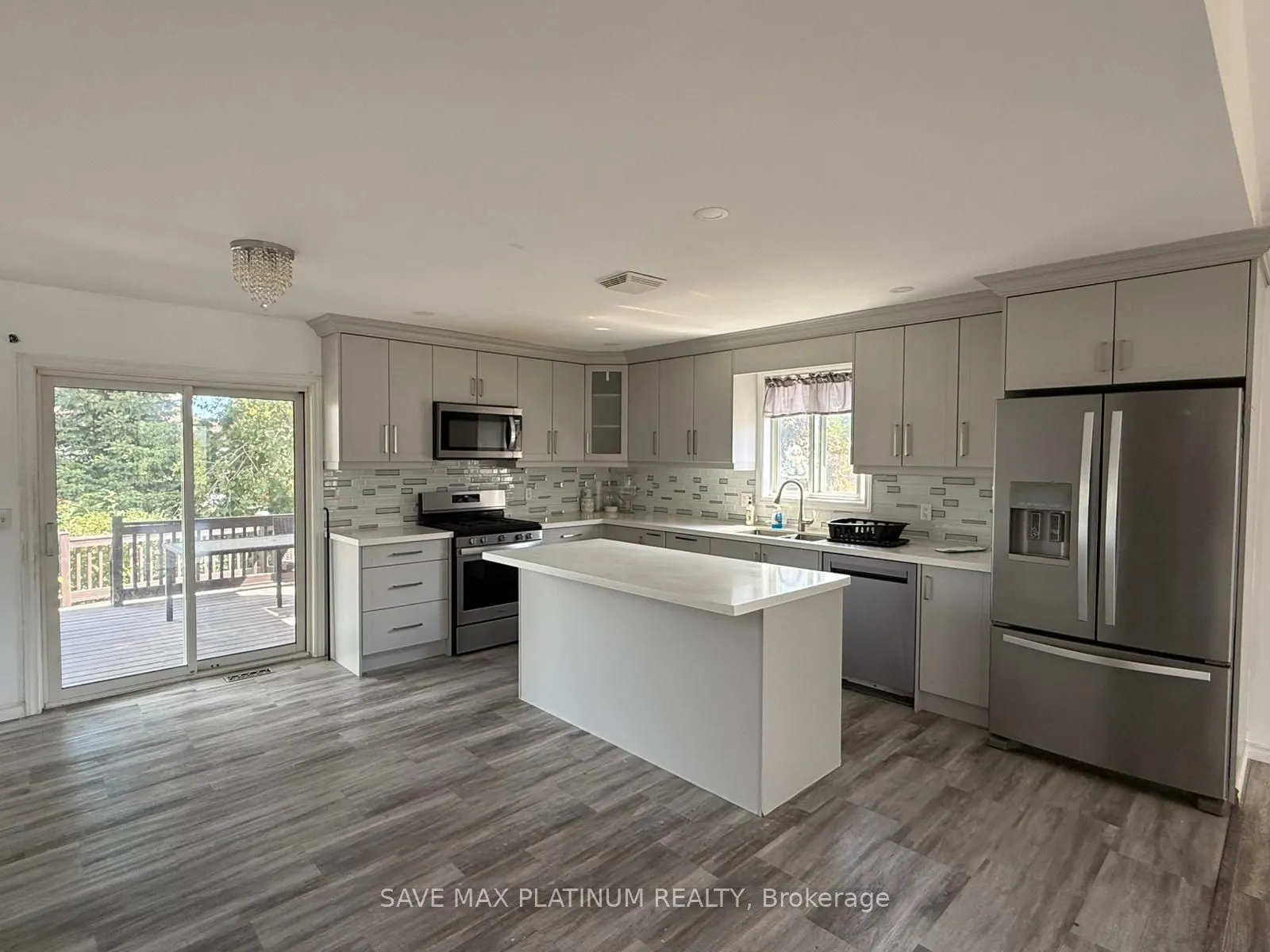 4276 Providence Crescent
