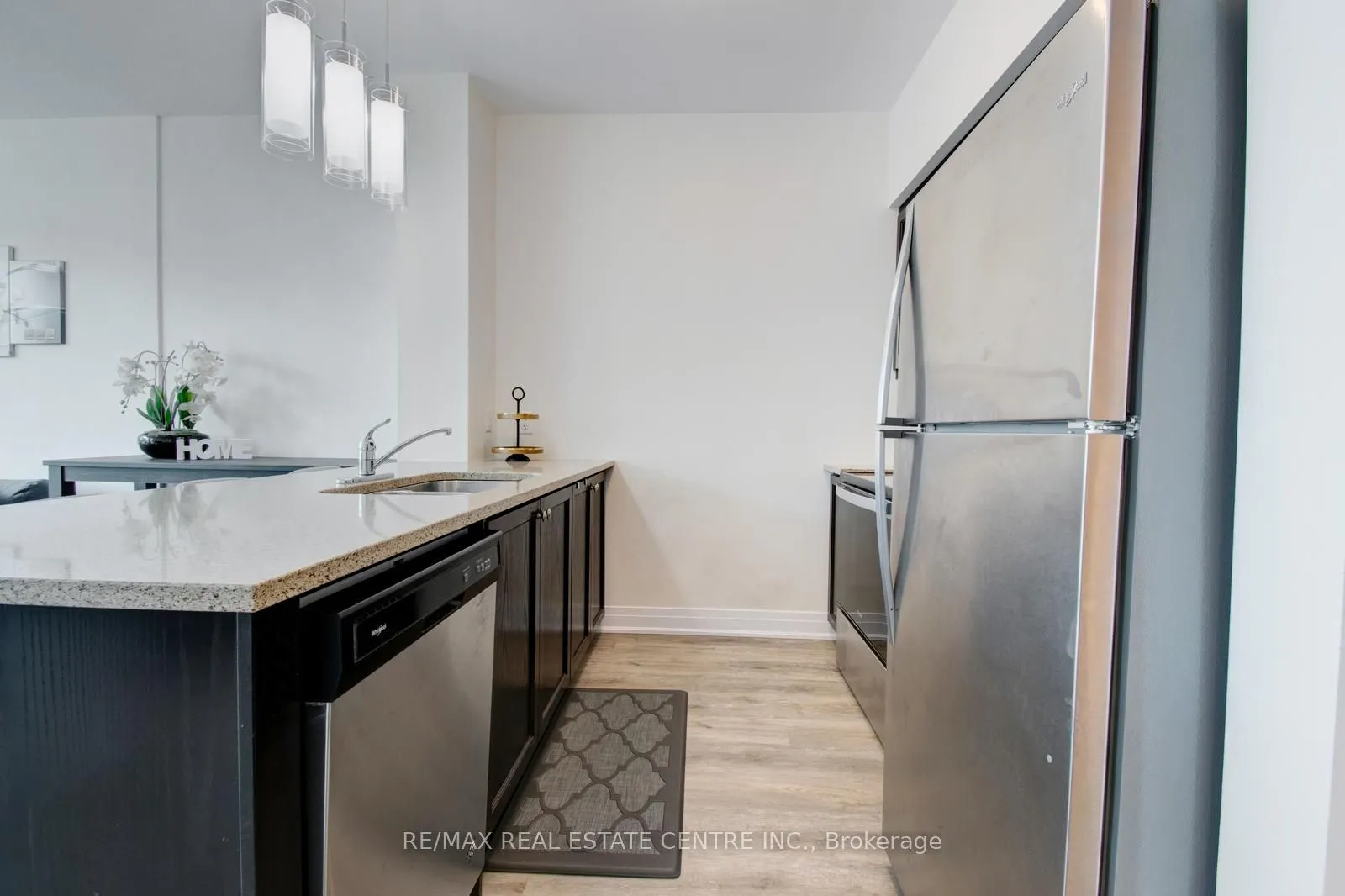 16 Concord Place, #535