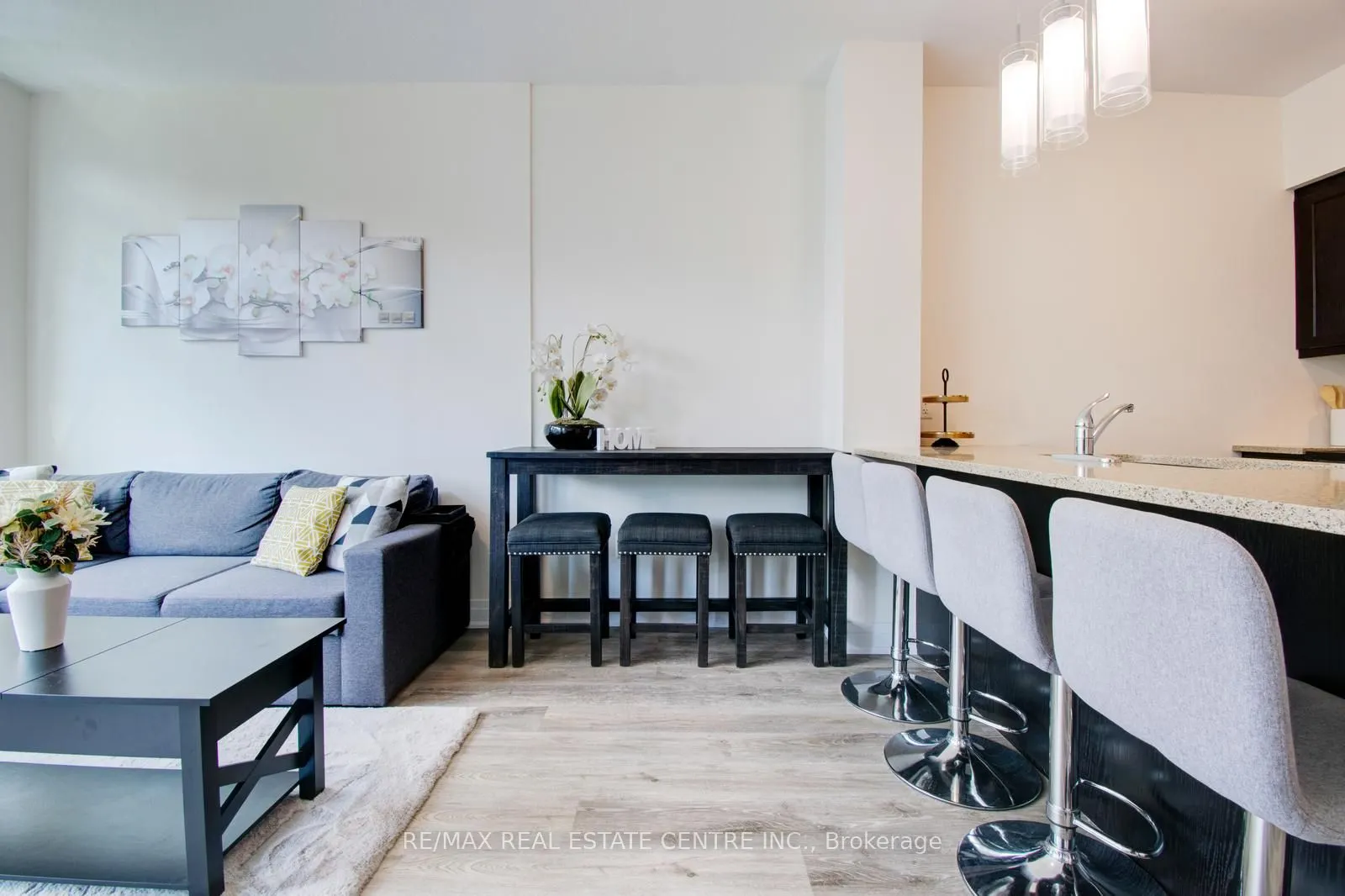16 Concord Place, #535