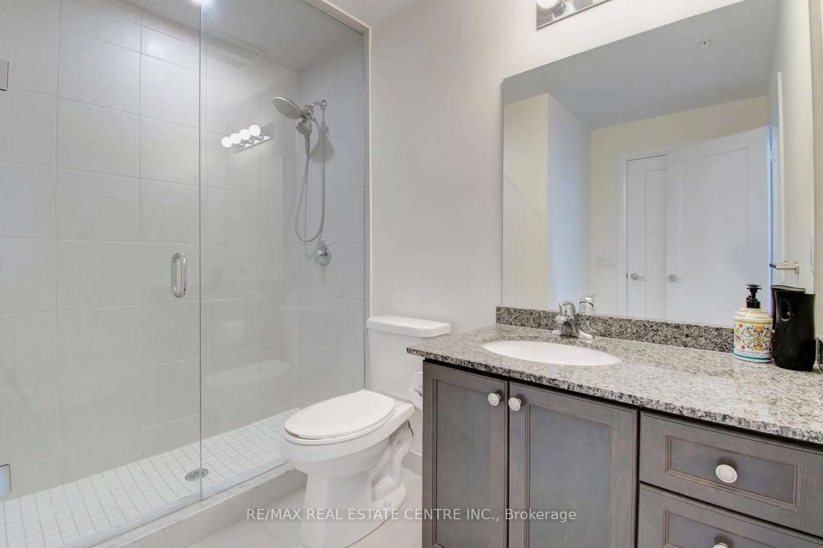 16 Concord Place, #535