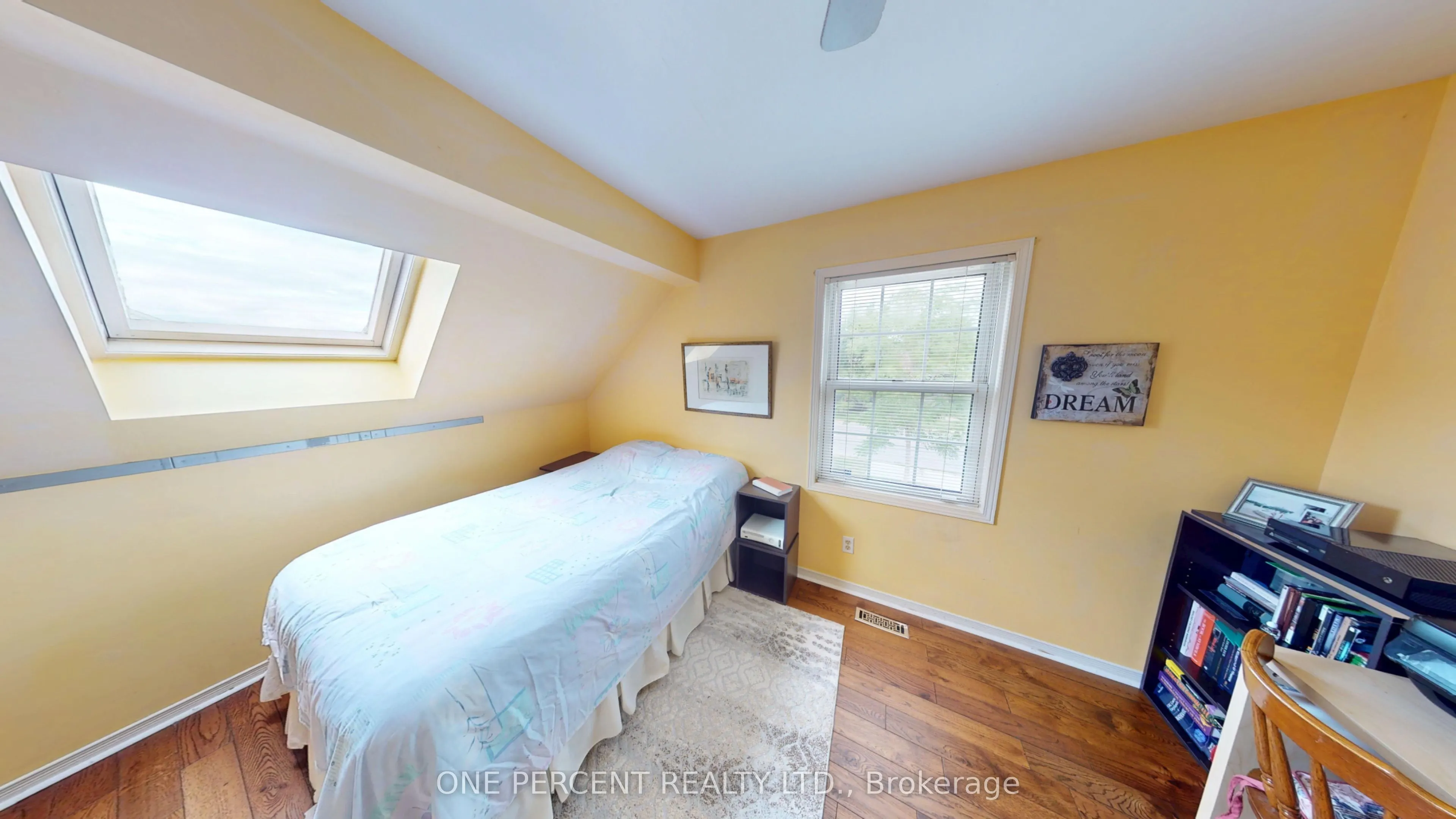 1 Dunbar Crescent