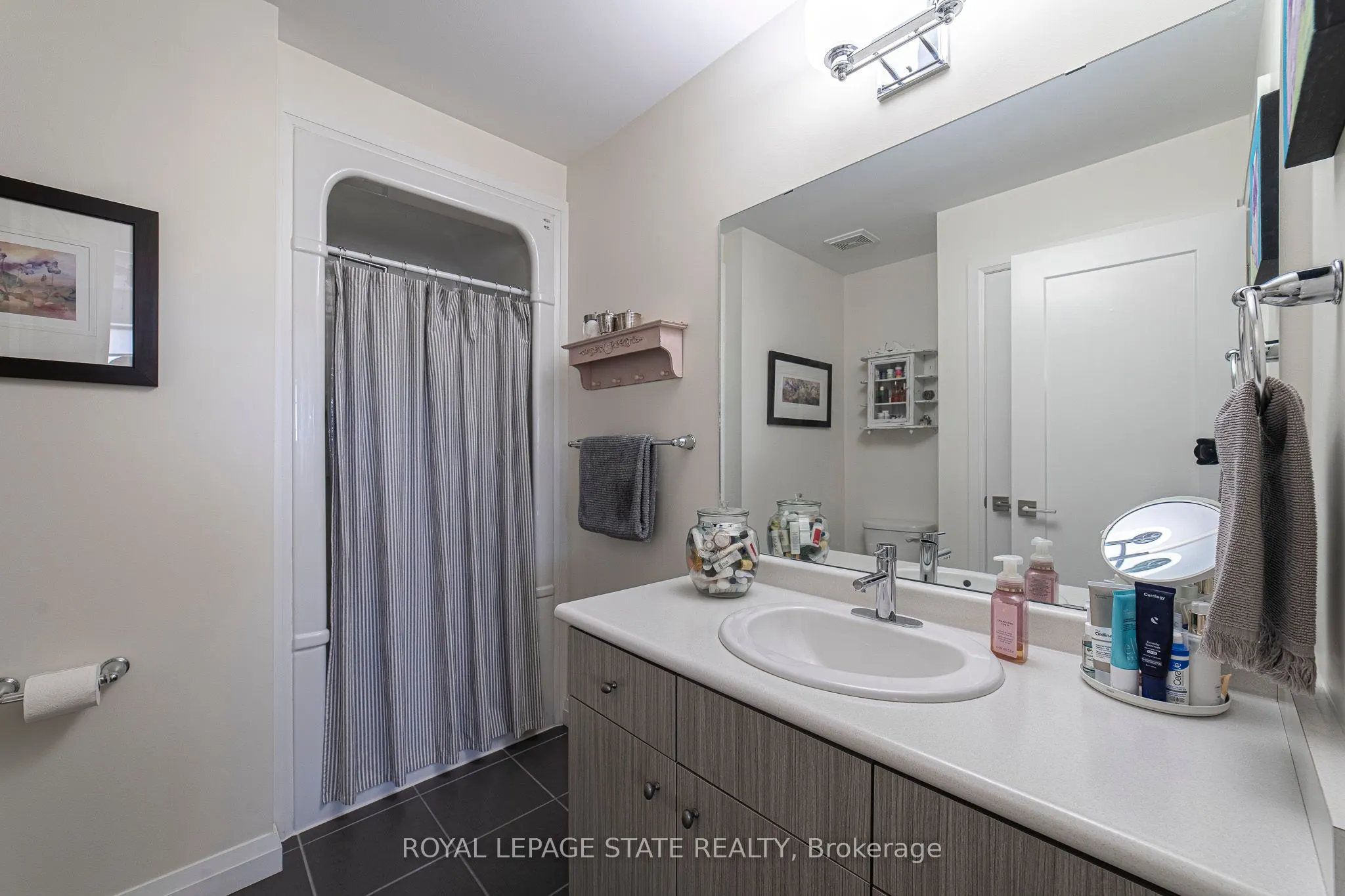 35 Midhurst Heights, #40