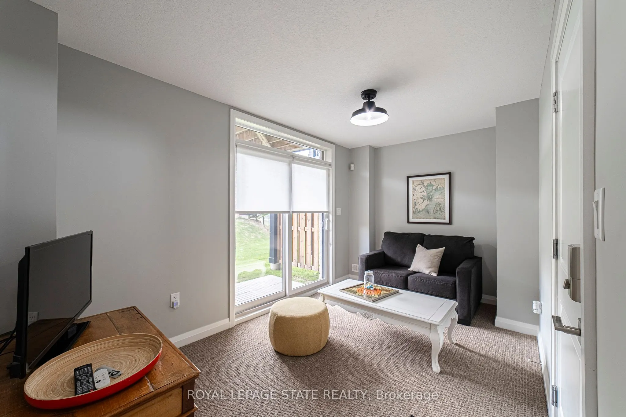 35 Midhurst Heights, #40