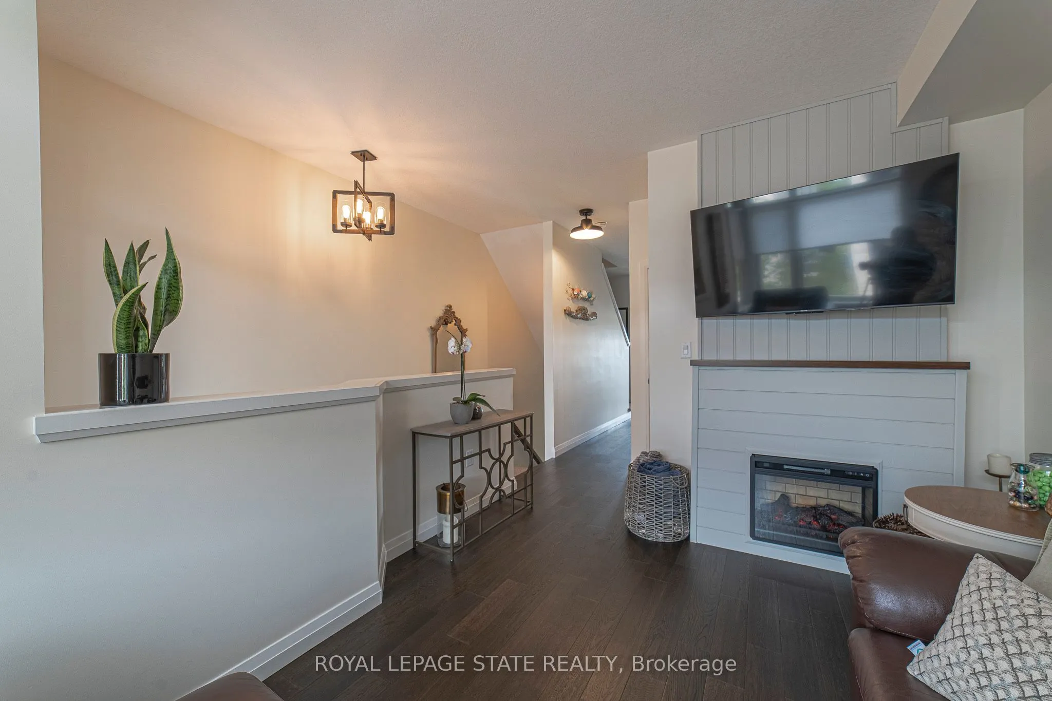 35 Midhurst Heights, #40