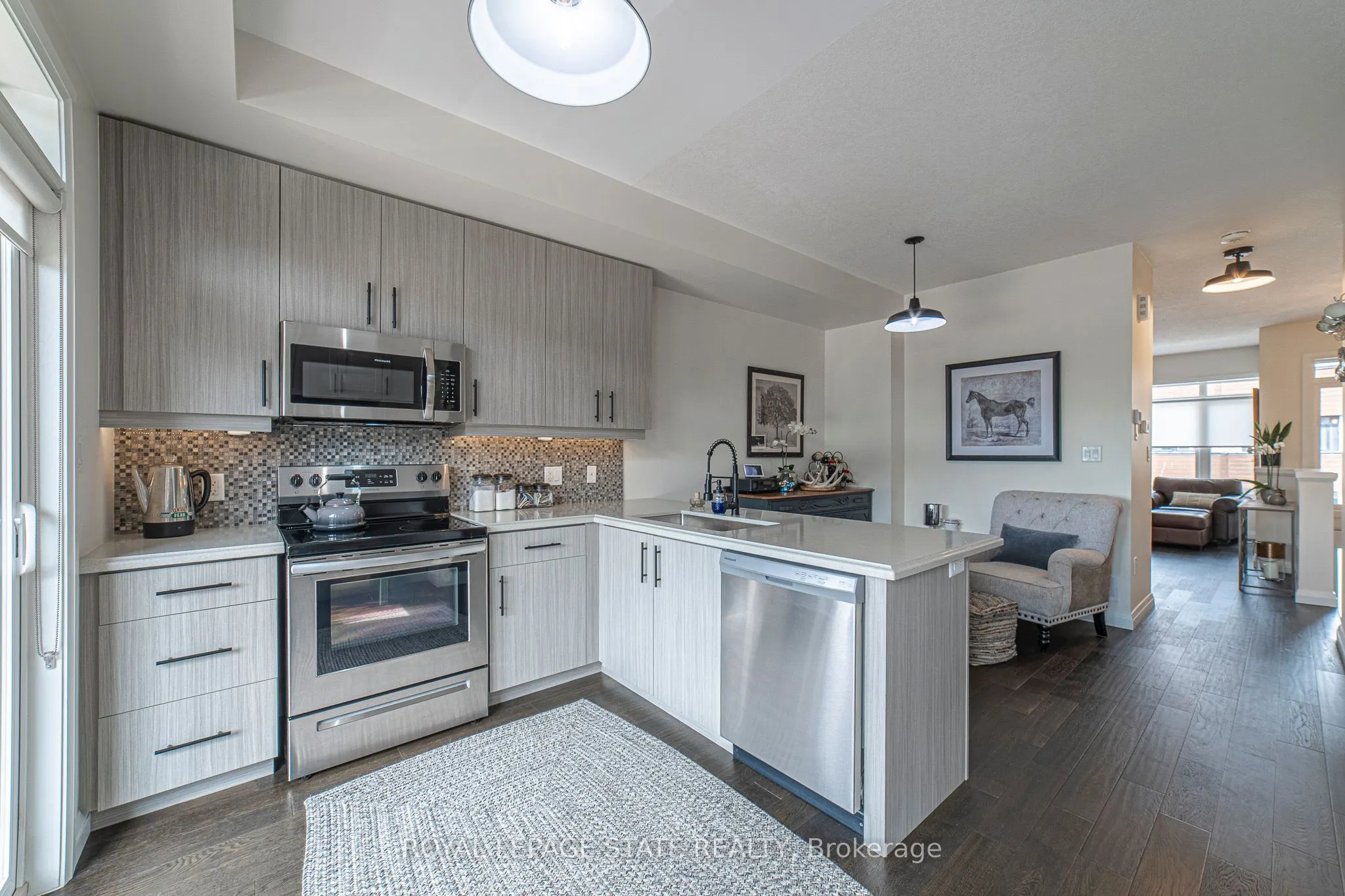 35 Midhurst Heights, #40