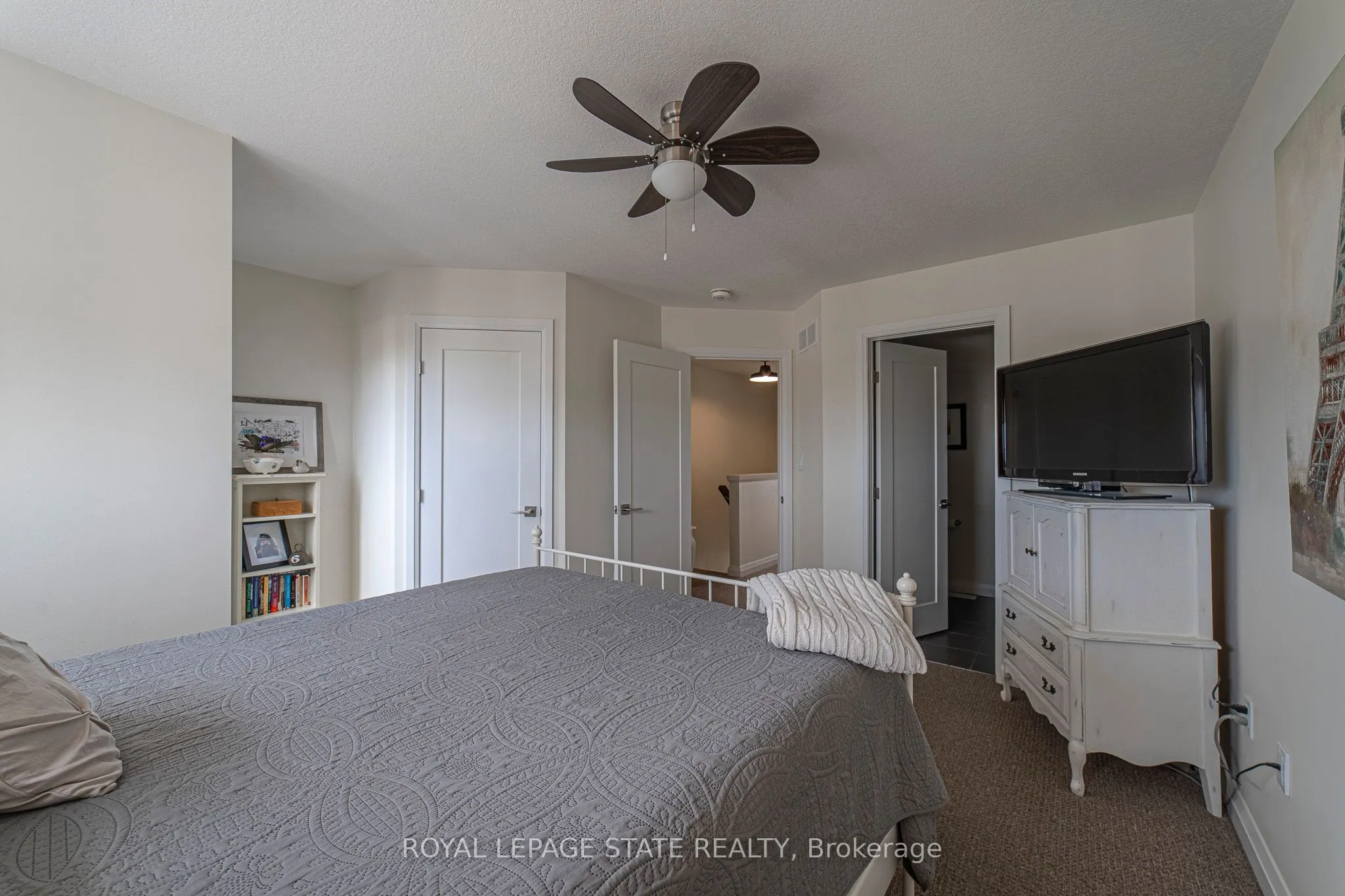 35 Midhurst Heights, #40